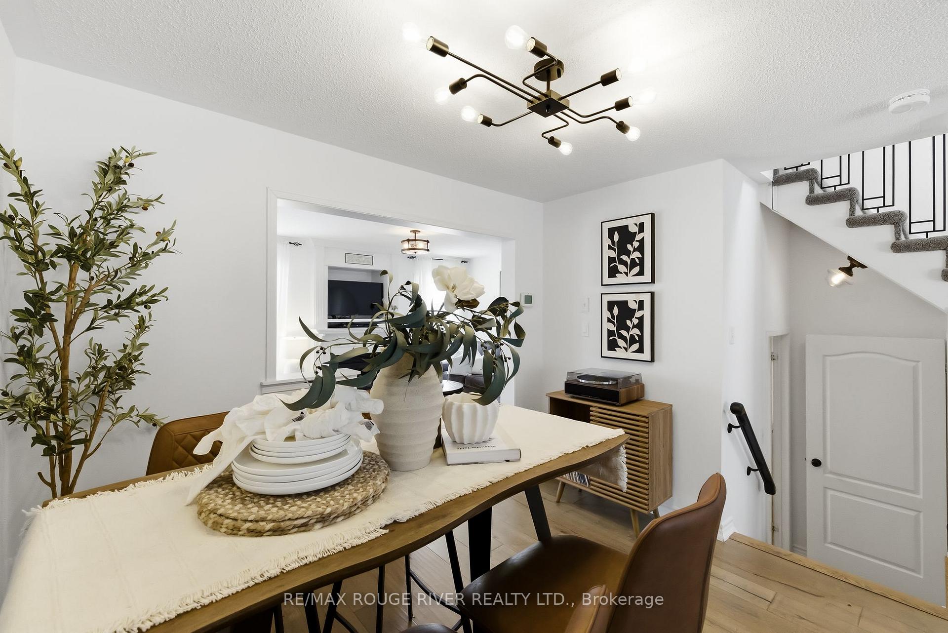 Photo 11 of 1377 Dumont Street, Oshawa, Taunton — HOMEH