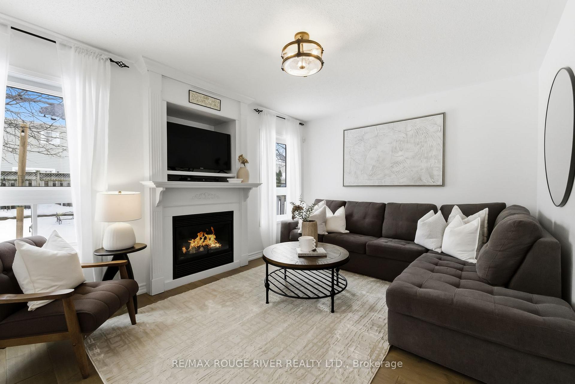 Photo 7 of 1377 Dumont Street, Oshawa, Taunton — HOMEH