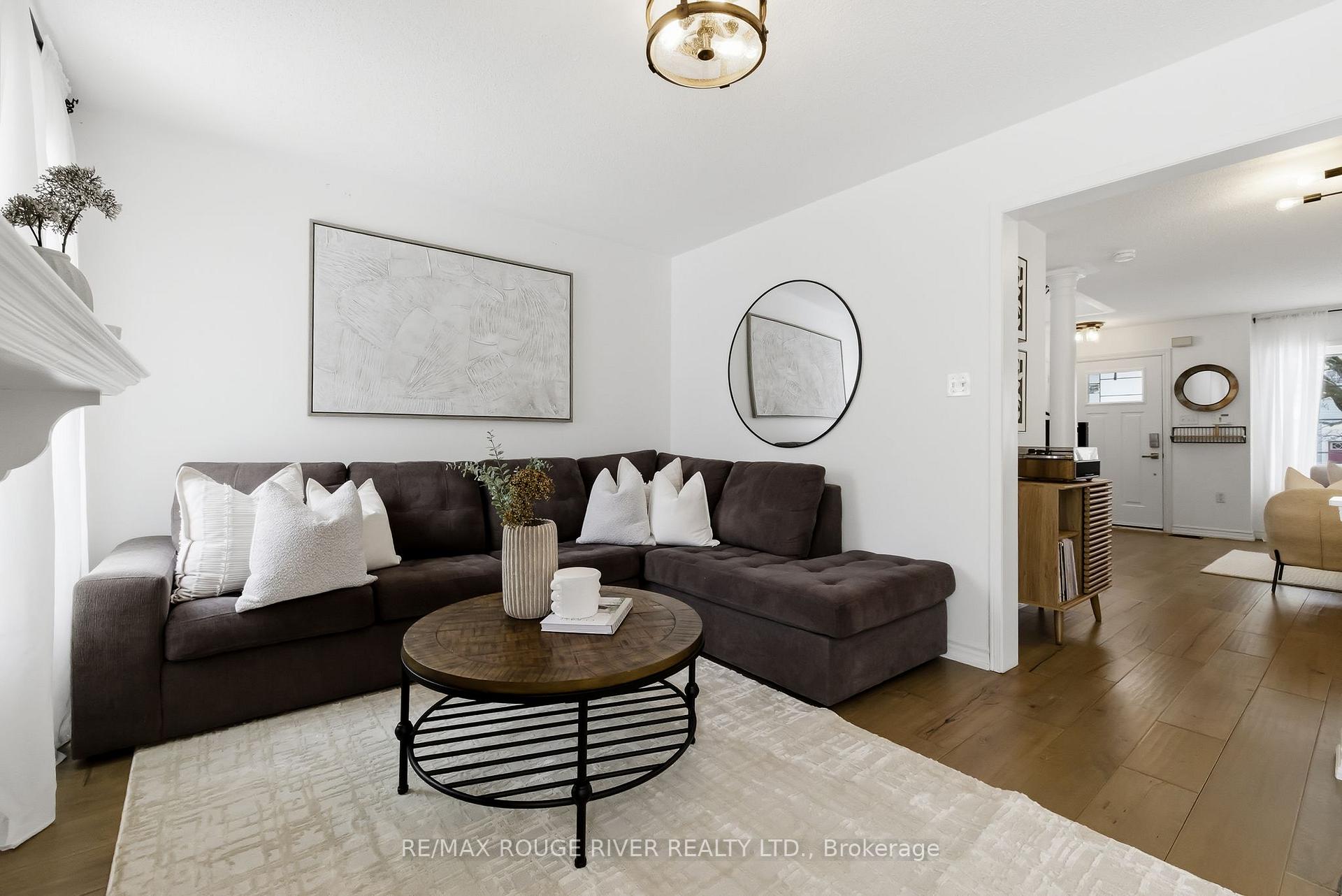 Photo 12 of 1377 Dumont Street, Oshawa, Taunton — HOMEH