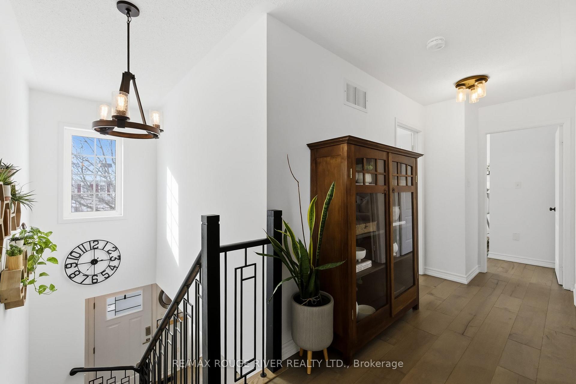 Photo 14 of 1377 Dumont Street, Oshawa, Taunton — HOMEH