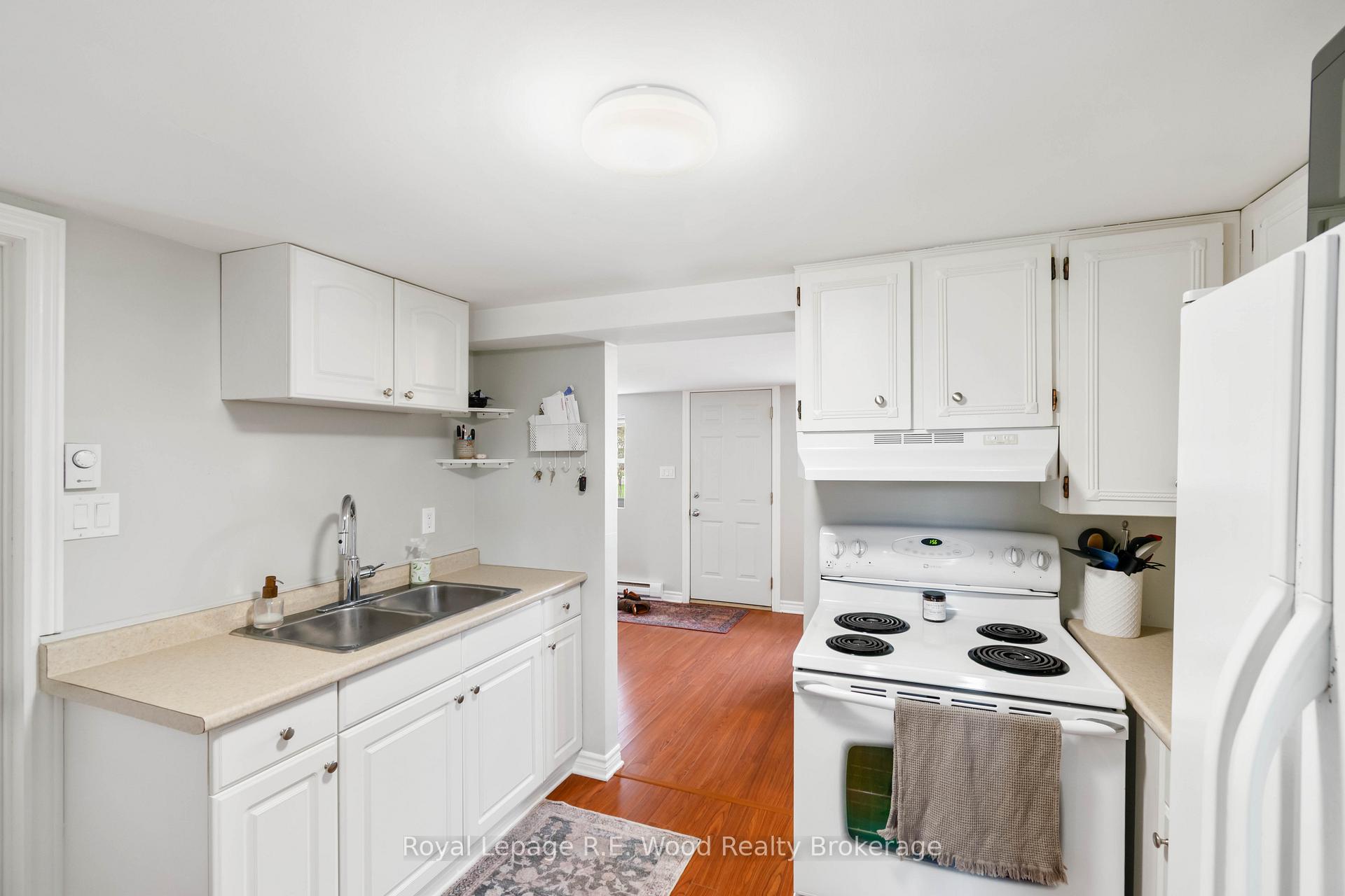 Photo 3 of 133 North Street E, Tillsonburg — HOMEH