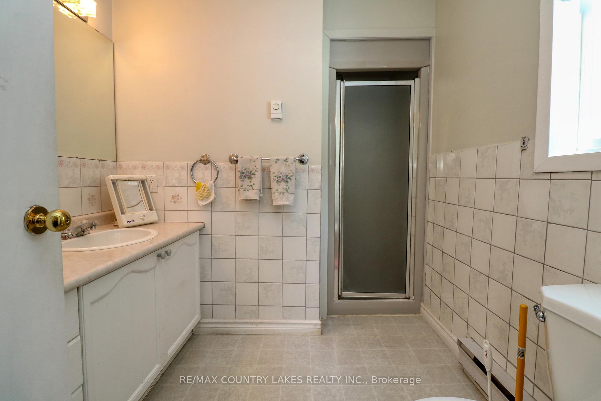 Photo 7 of 34 Simcoe Road, Ramara, Brechin — HOMEH