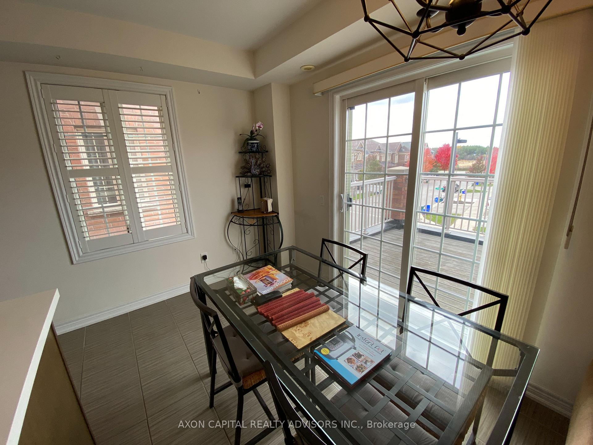 Photo 5 of 9934 McCowan Road, Markham, Berczy — HOMEH