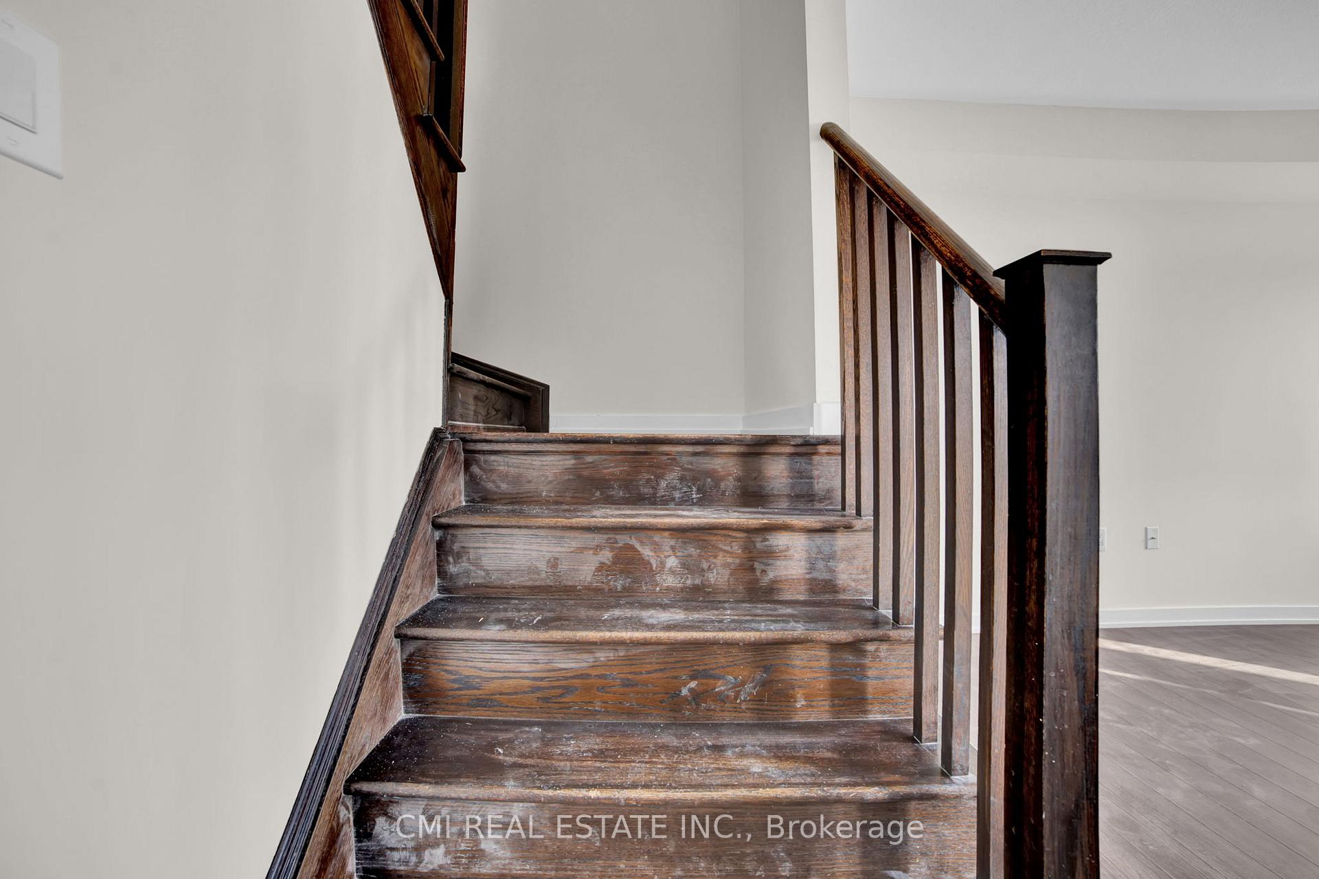 Photo 17 of 62 Sherway Street, Hamilton, Stoney Creek Mountain — HOMEH