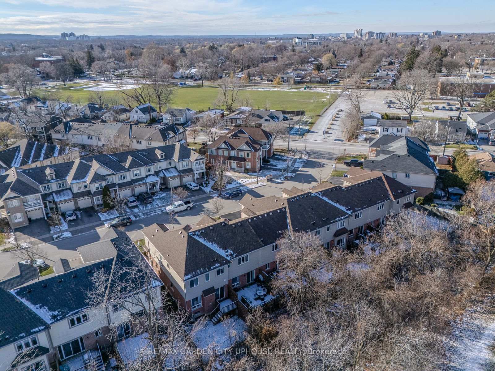 Photo 24 of 50 Chloe Street, St. Catharines, E. Chester — HOMEH
