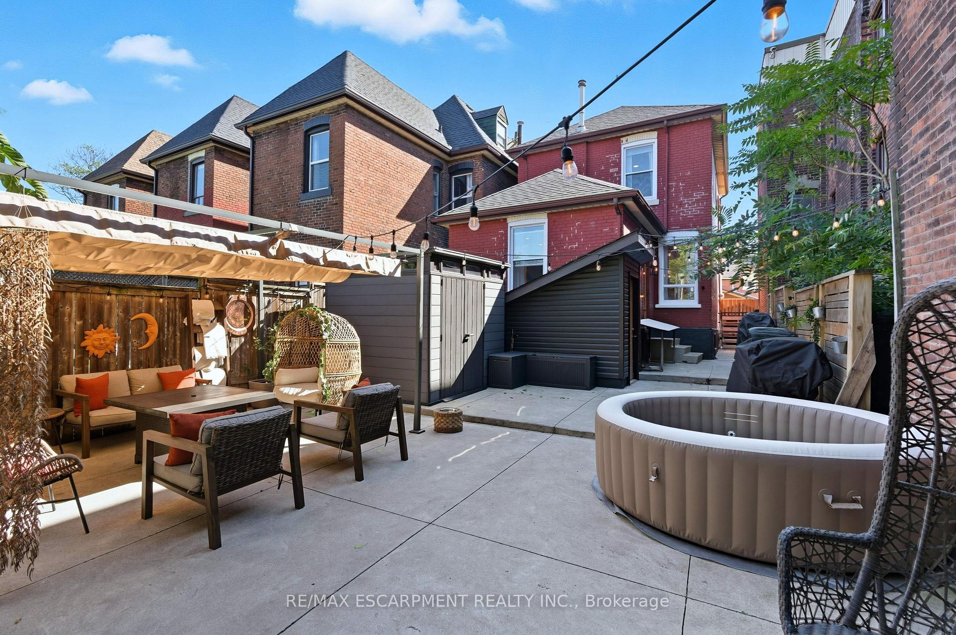 Photo 20 of 249 Bay Street N, Hamilton, Central — HOMEH