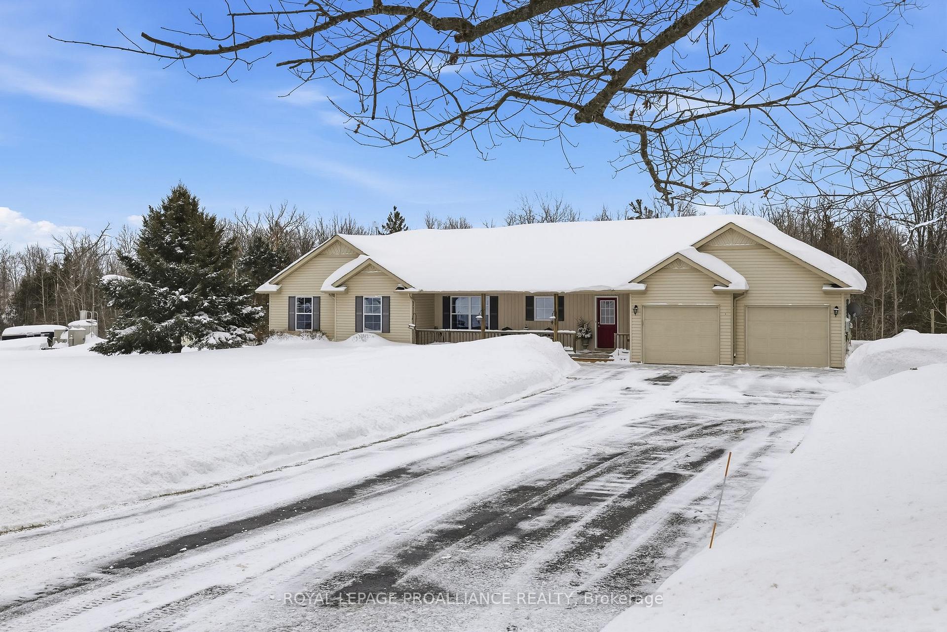 Front of 13799 County 21 Road