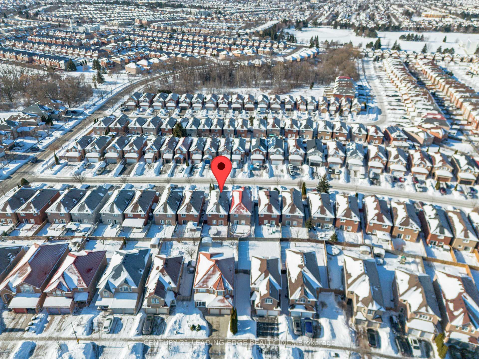 Photo 2 of 17 Kruger Road, Markham, Middlefield — HOMEH