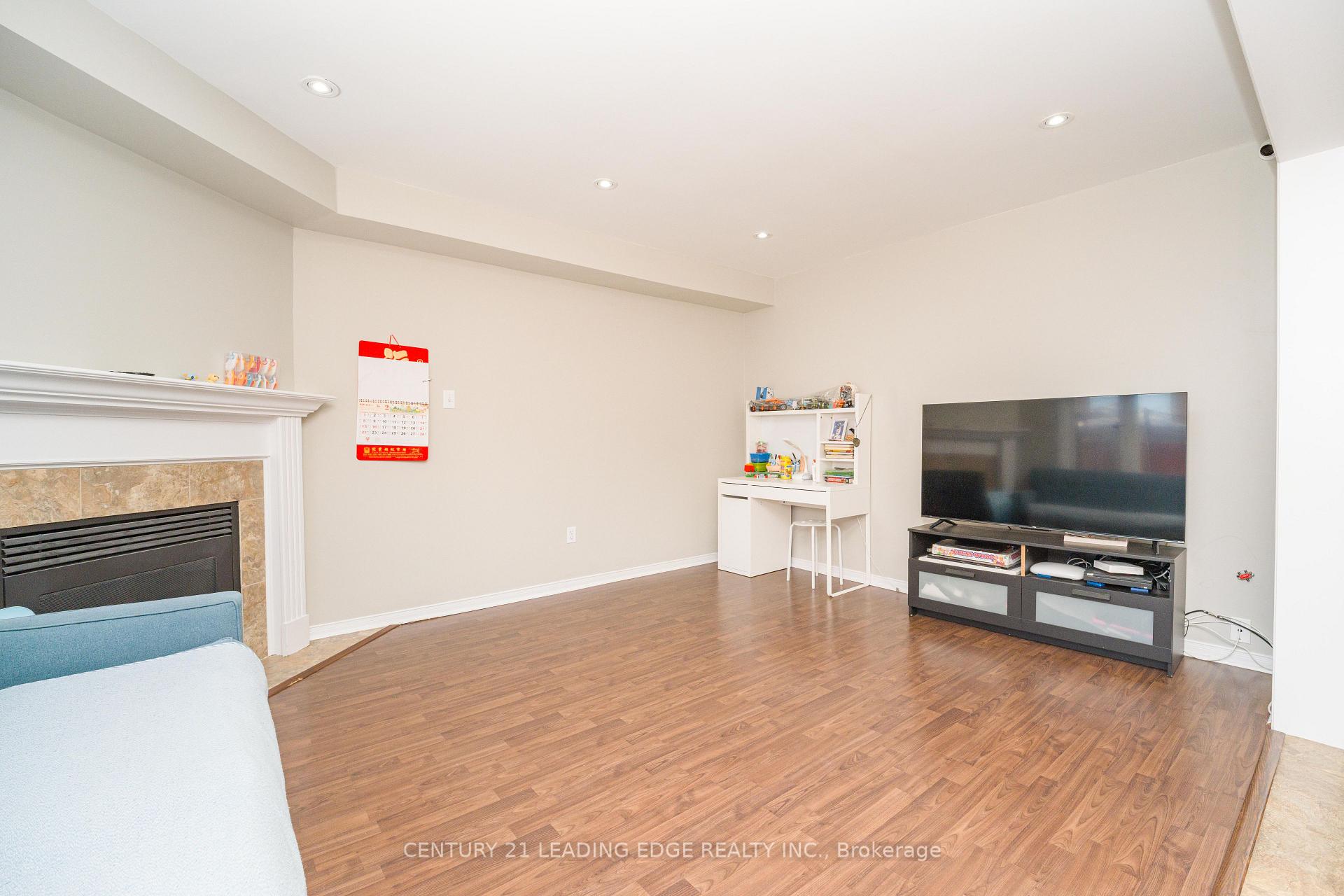 Photo 46 of 17 Kruger Road, Markham, Middlefield — HOMEH