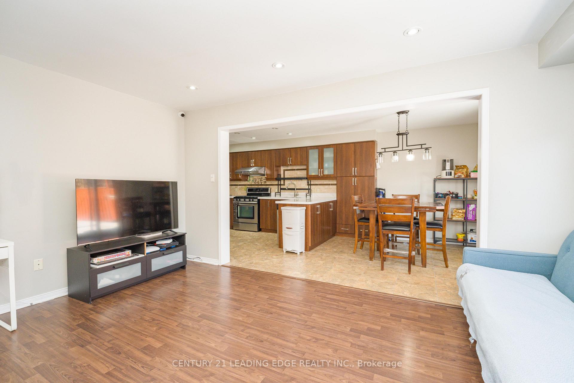 Photo 25 of 17 Kruger Road, Markham, Middlefield — HOMEH