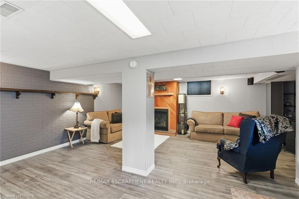 Photo 28 of 91 East 42nd Street, Hamilton, Sunninghill — HOMEH
