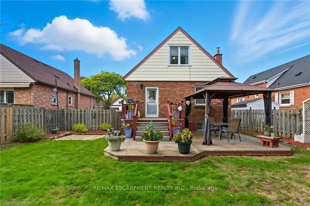 Photo 34 of 91 East 42nd Street, Hamilton, Sunninghill — HOMEH