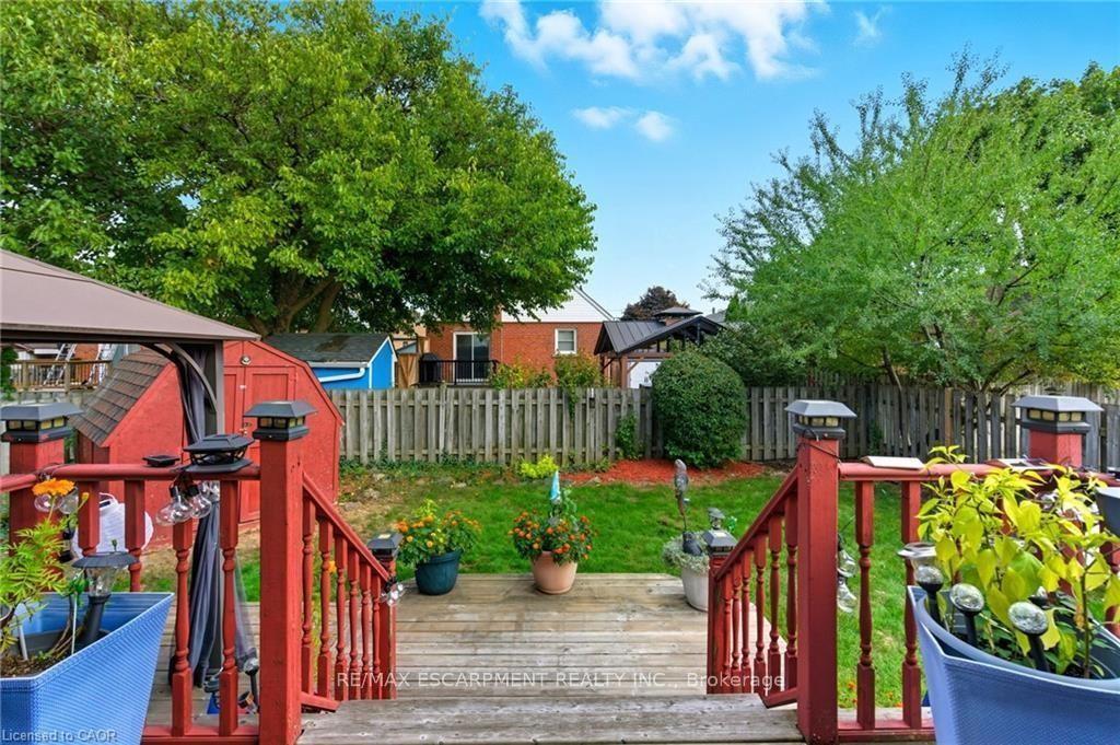 Photo 42 of 91 East 42nd Street, Hamilton, Sunninghill — HOMEH