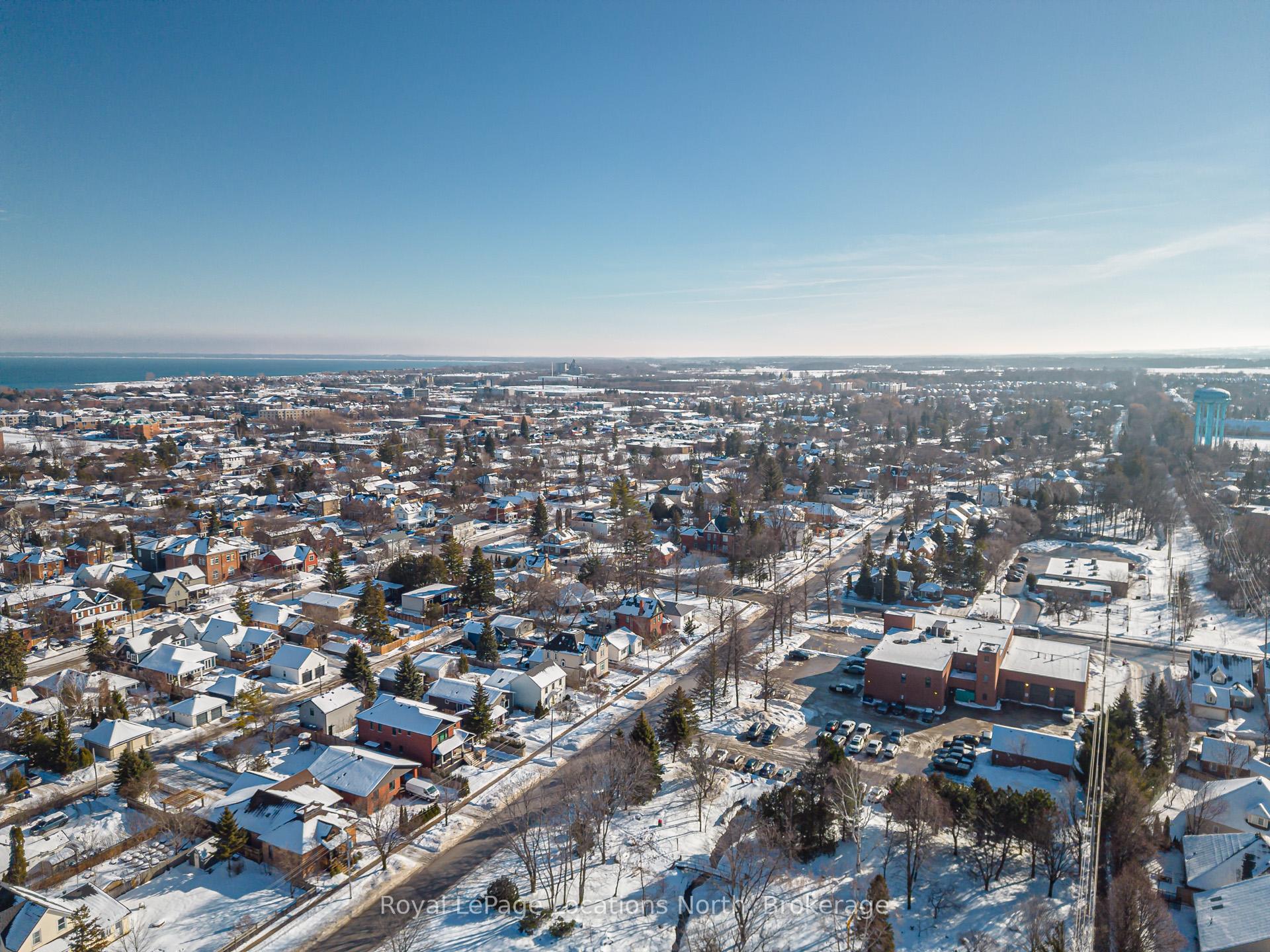 Photo 41 of 149 Minnesota Street, Collingwood — HOMEH