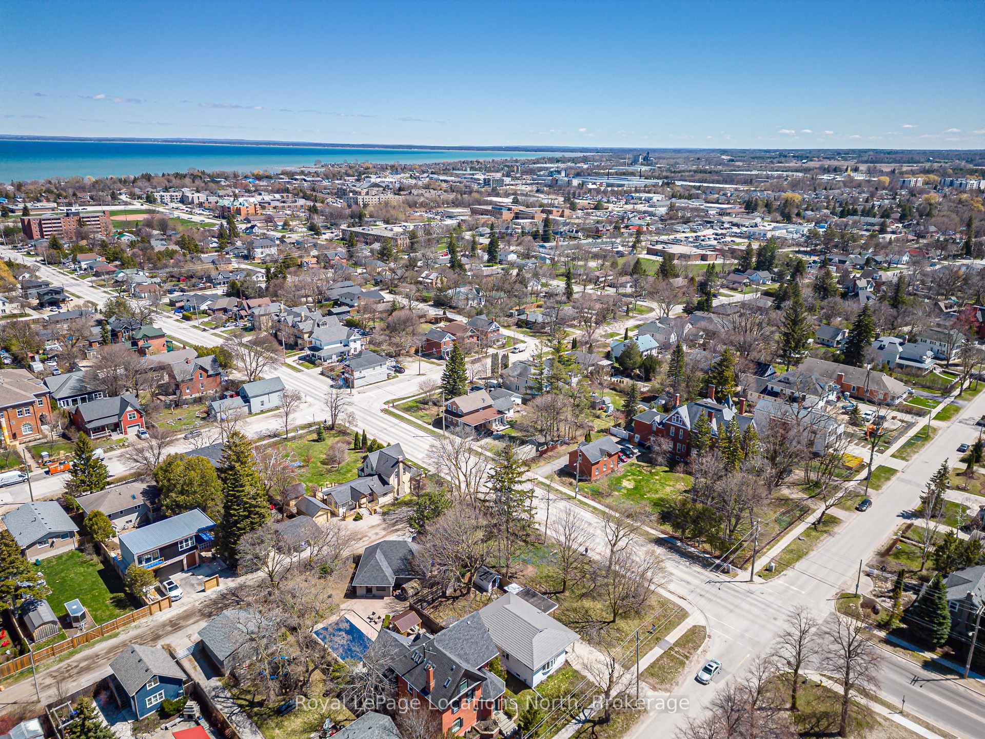 Photo 3 of 149 Minnesota Street, Collingwood — HOMEH