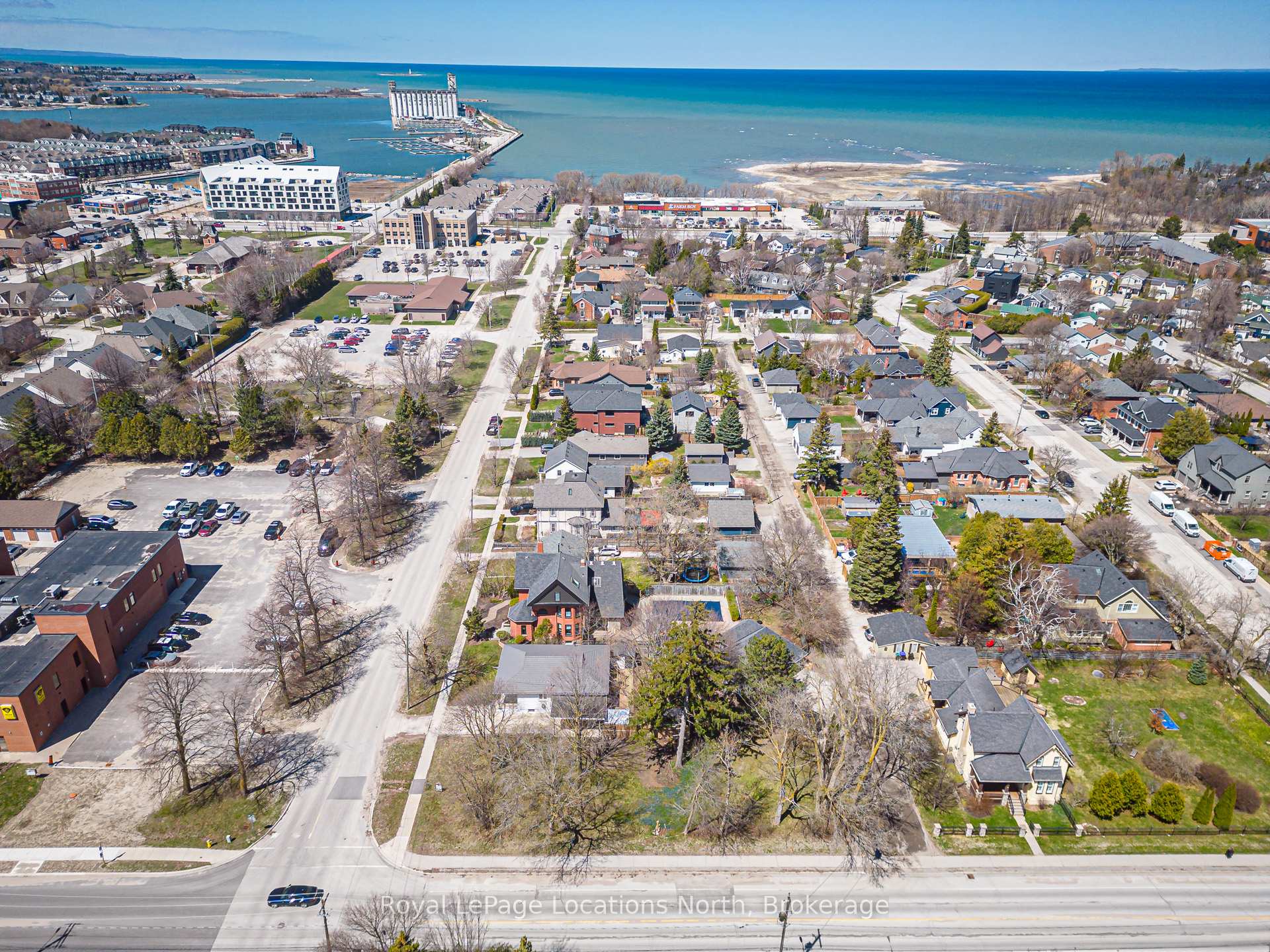 Photo 9 of 149 Minnesota Street, Collingwood — HOMEH