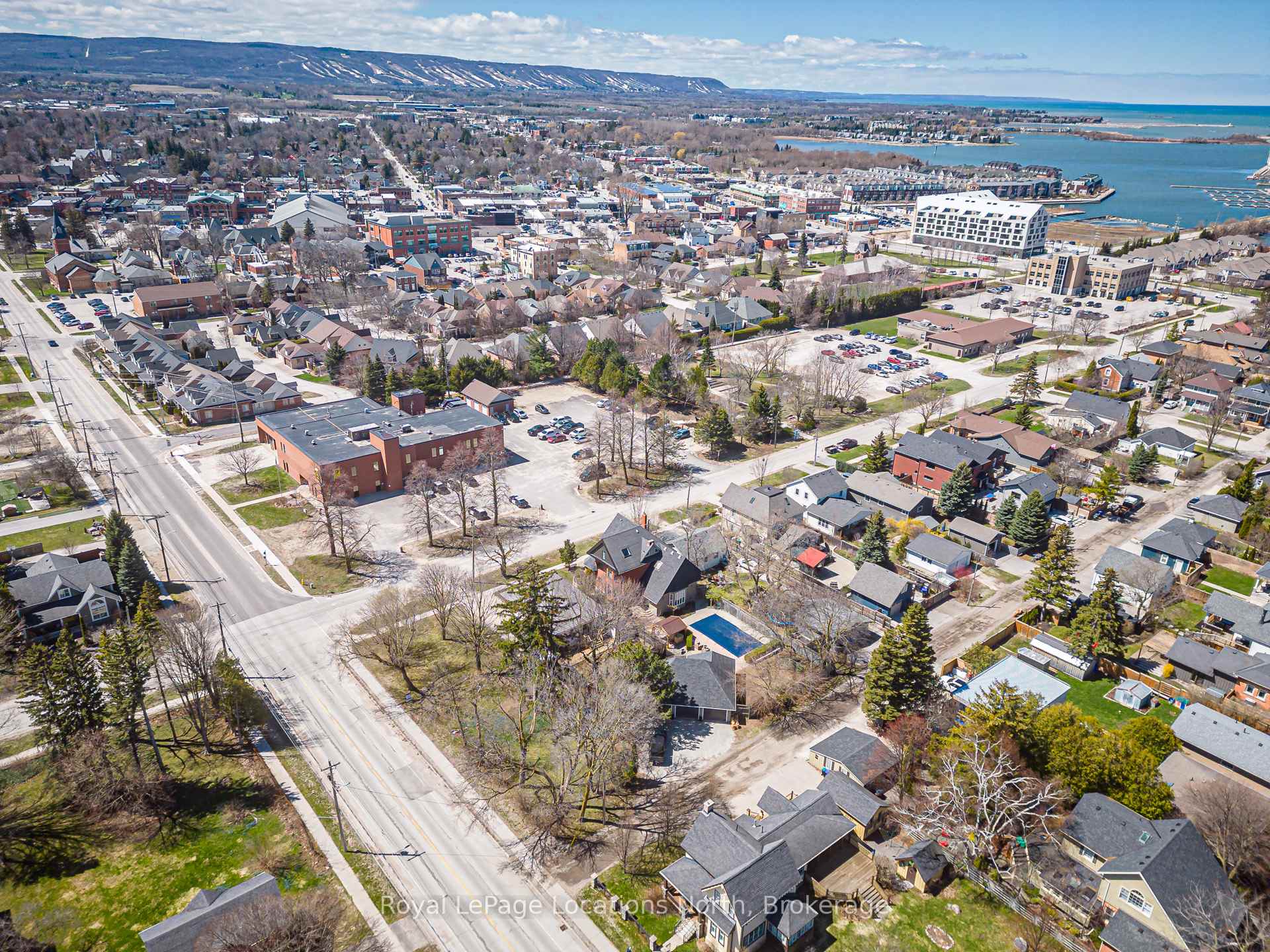 Photo 13 of 149 Minnesota Street, Collingwood — HOMEH