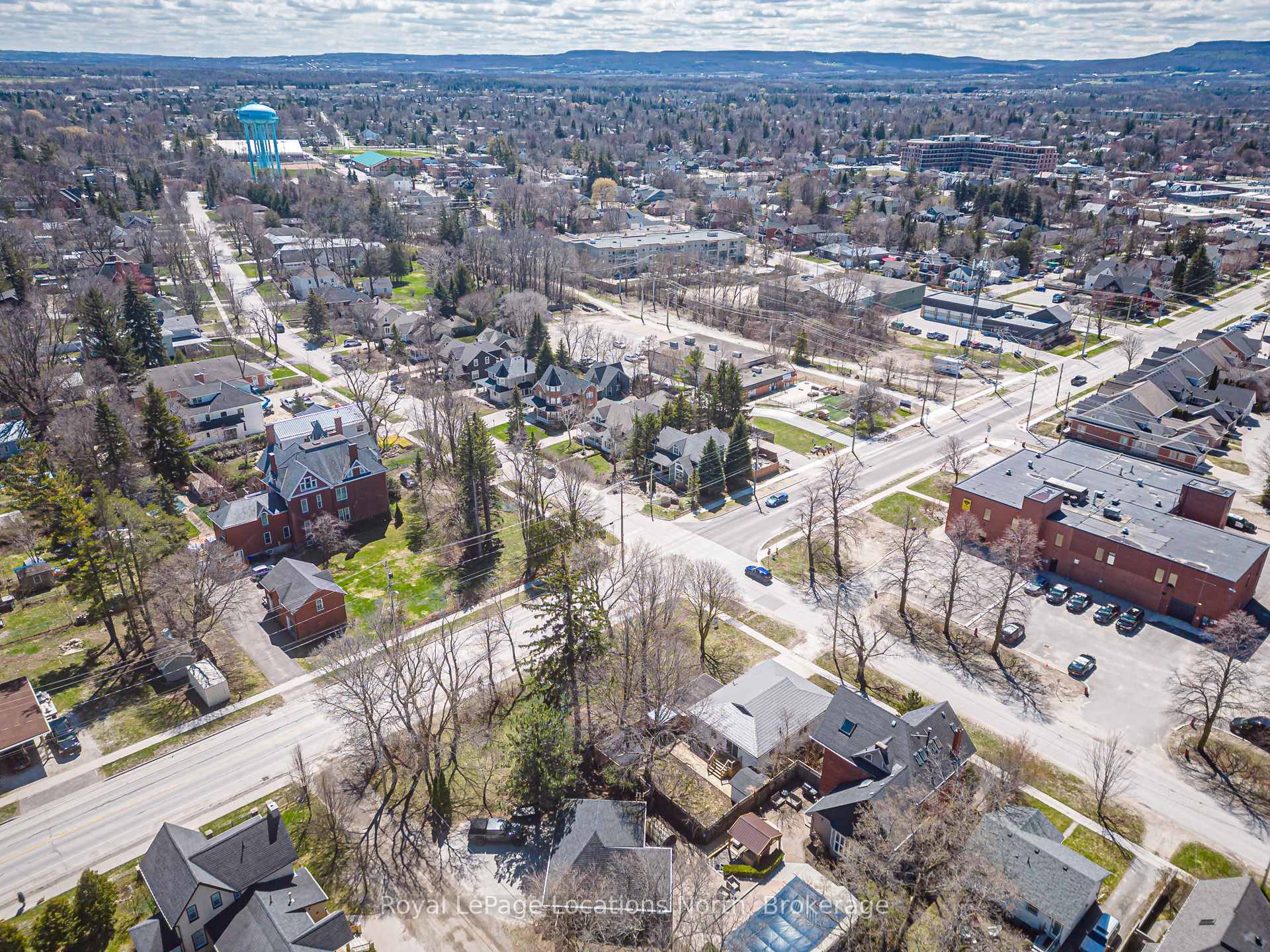 Photo 19 of 149 Minnesota Street, Collingwood — HOMEH
