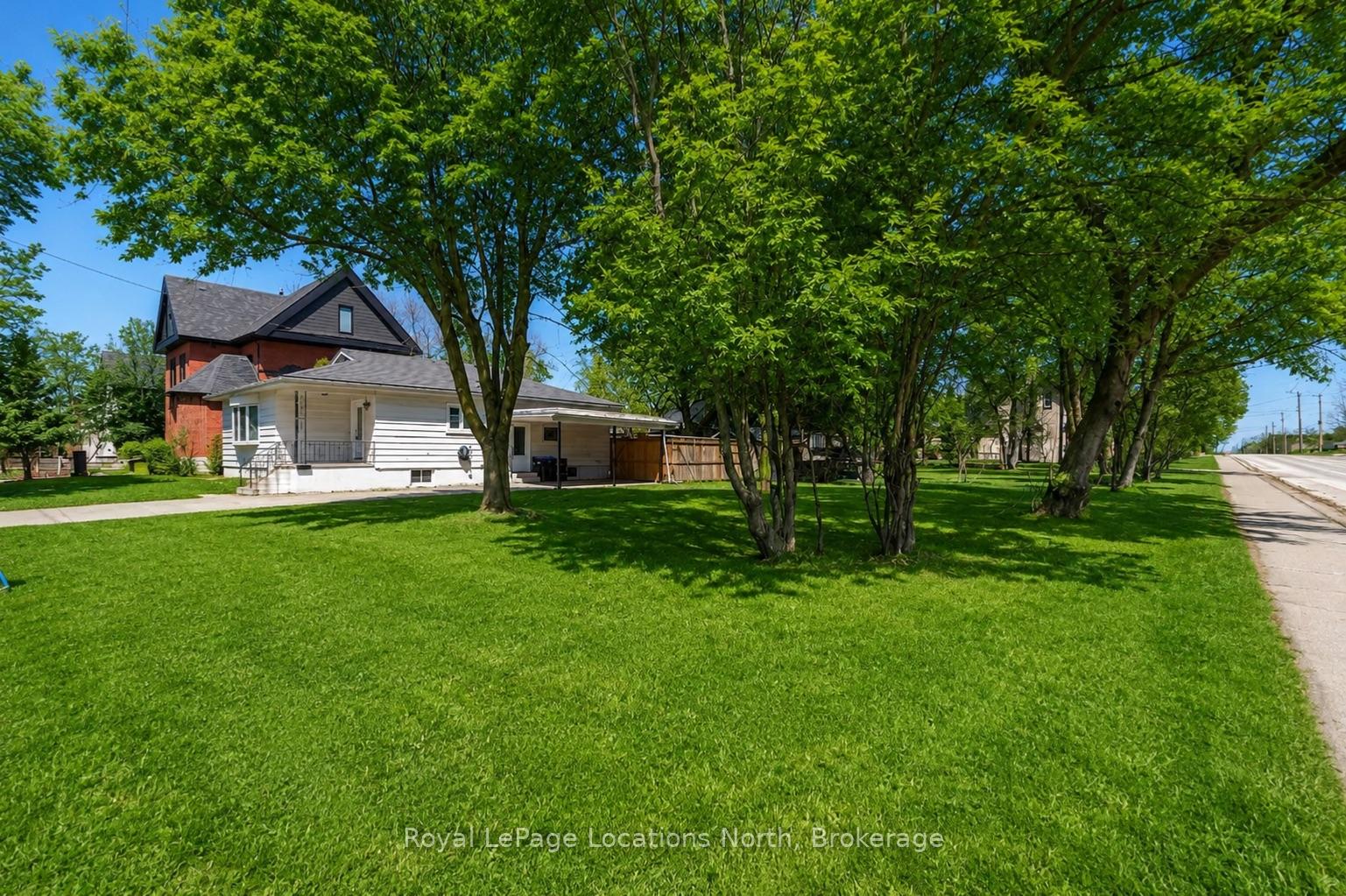 Photo 24 of 149 Minnesota Street, Collingwood — HOMEH