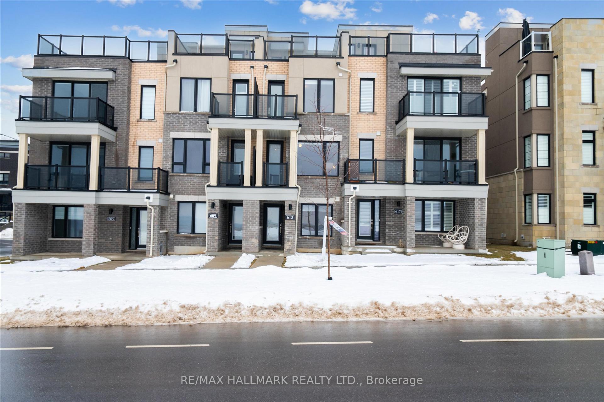 Photo 4 of 613 Port Darlington Road, Clarington, Bowmanville — HOMEH