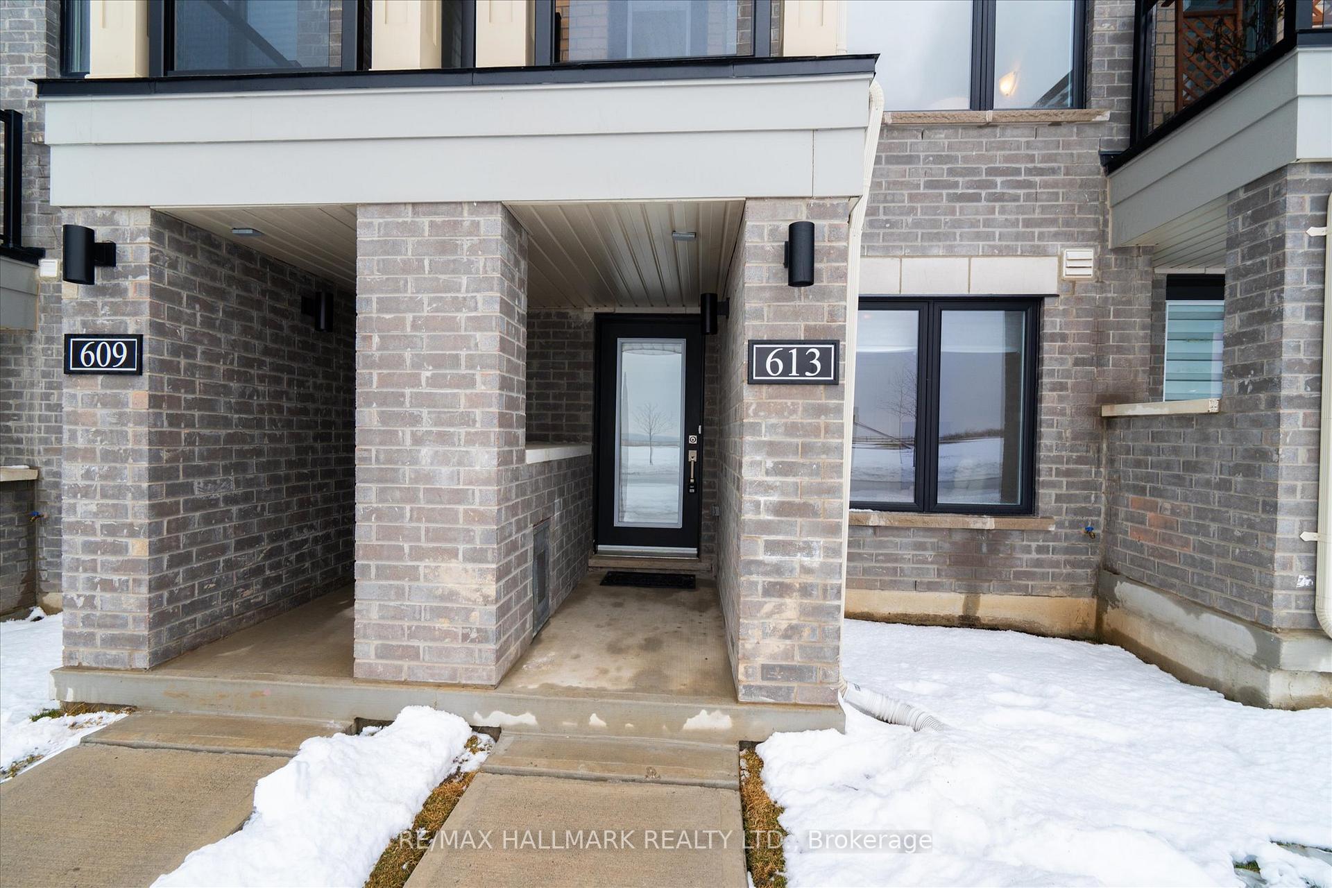 Photo 7 of 613 Port Darlington Road, Clarington, Bowmanville — HOMEH