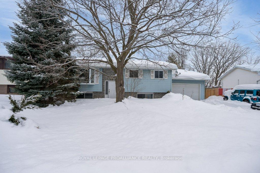 Photo 6 of 23 Ireland Drive, Quinte West, Trenton Ward — HOMEH