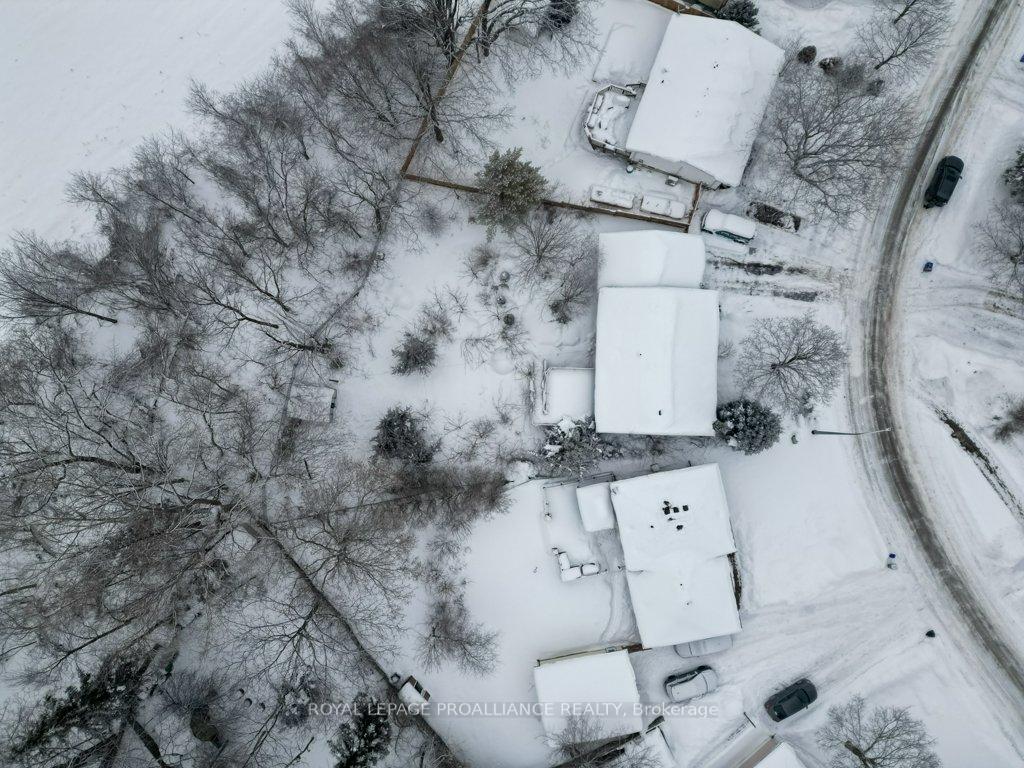 Photo 36 of 23 Ireland Drive, Quinte West, Trenton Ward — HOMEH