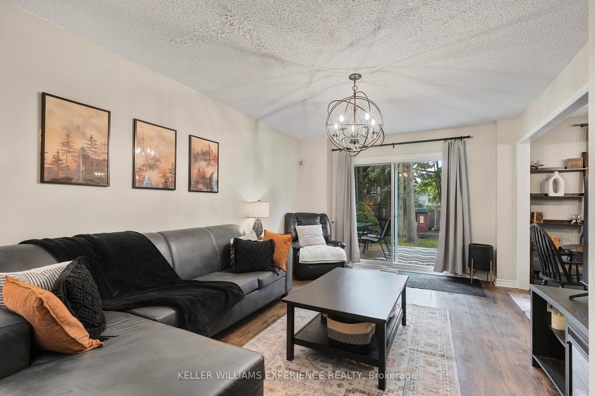 Photo 33 of 85 Ferguson Drive, Barrie, Northwest — HOMEH