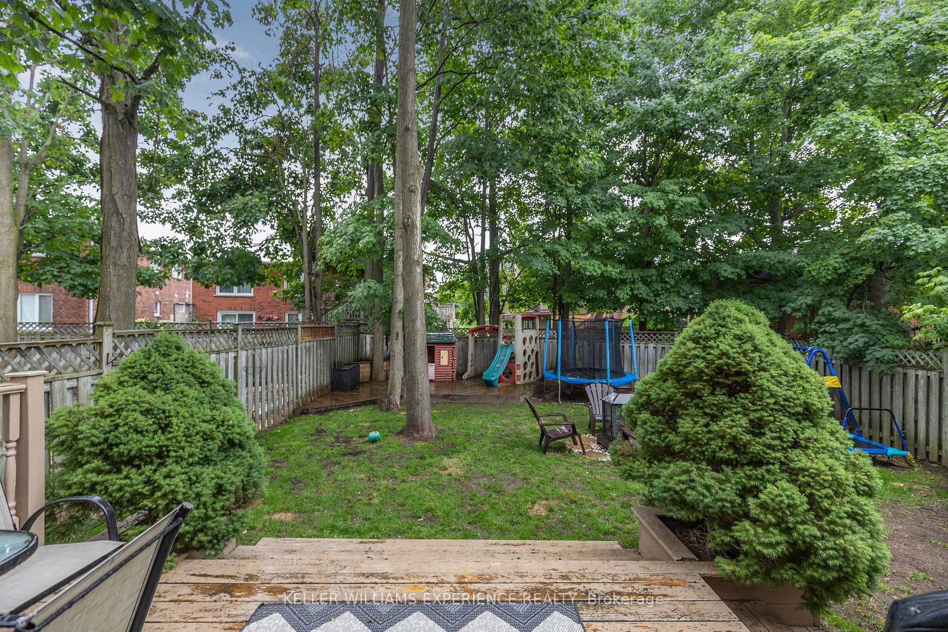 Photo 46 of 85 Ferguson Drive, Barrie, Northwest — HOMEH
