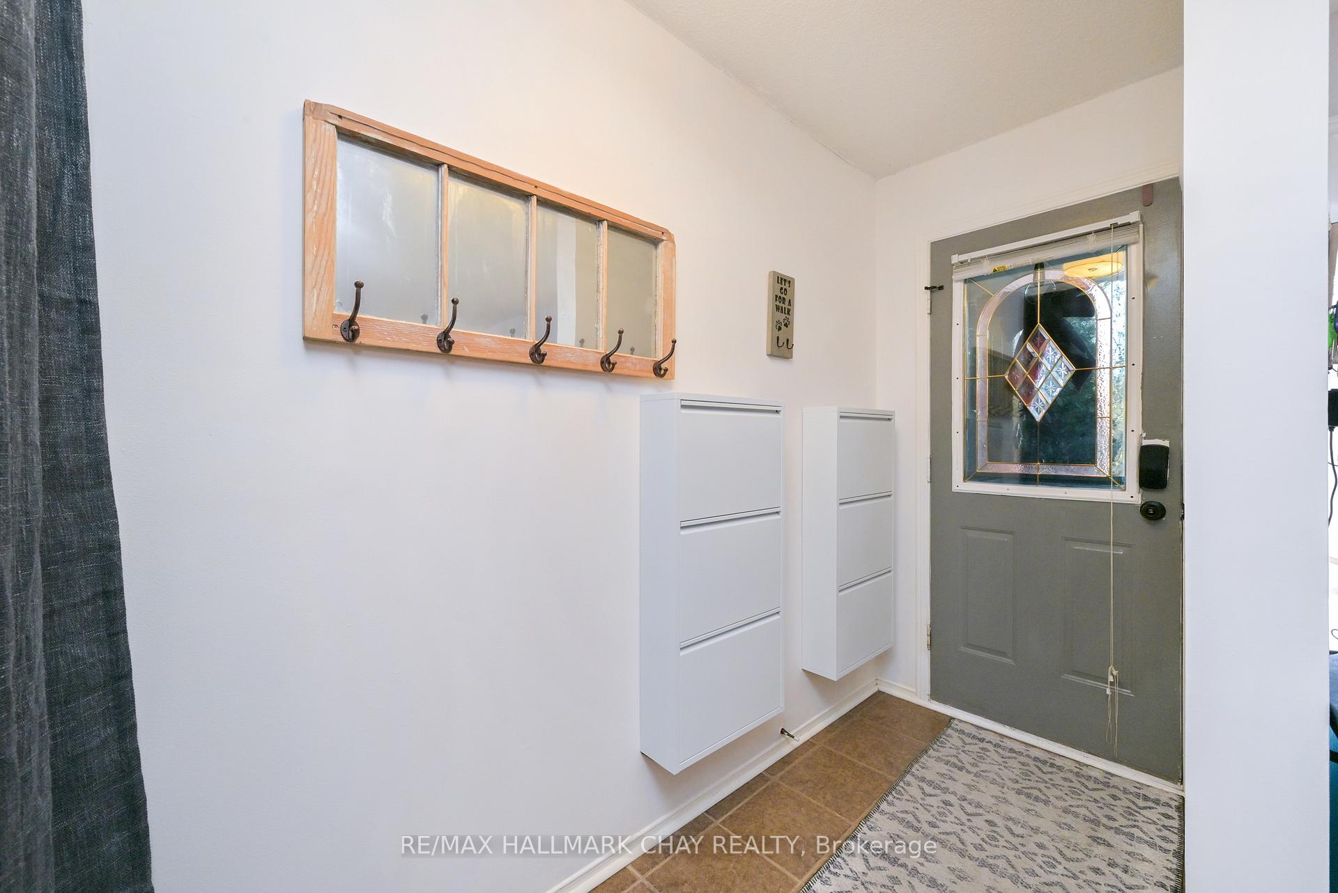 Photo 3 of 184 Heydon Avenue, New Tecumseth, Alliston — HOMEH