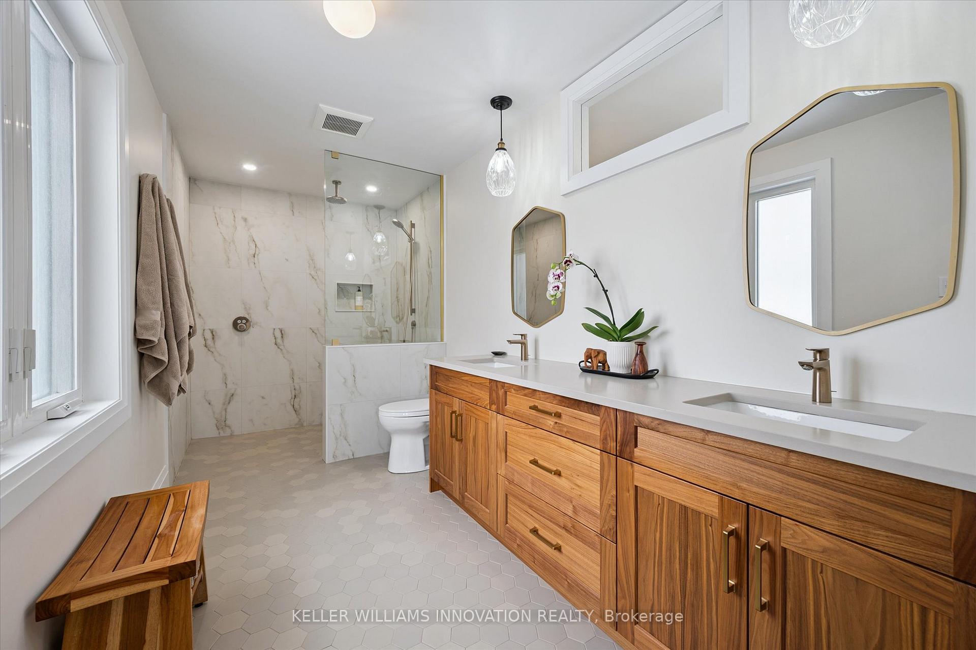 Photo 35 of 63 Menno Street, Waterloo — HOMEH