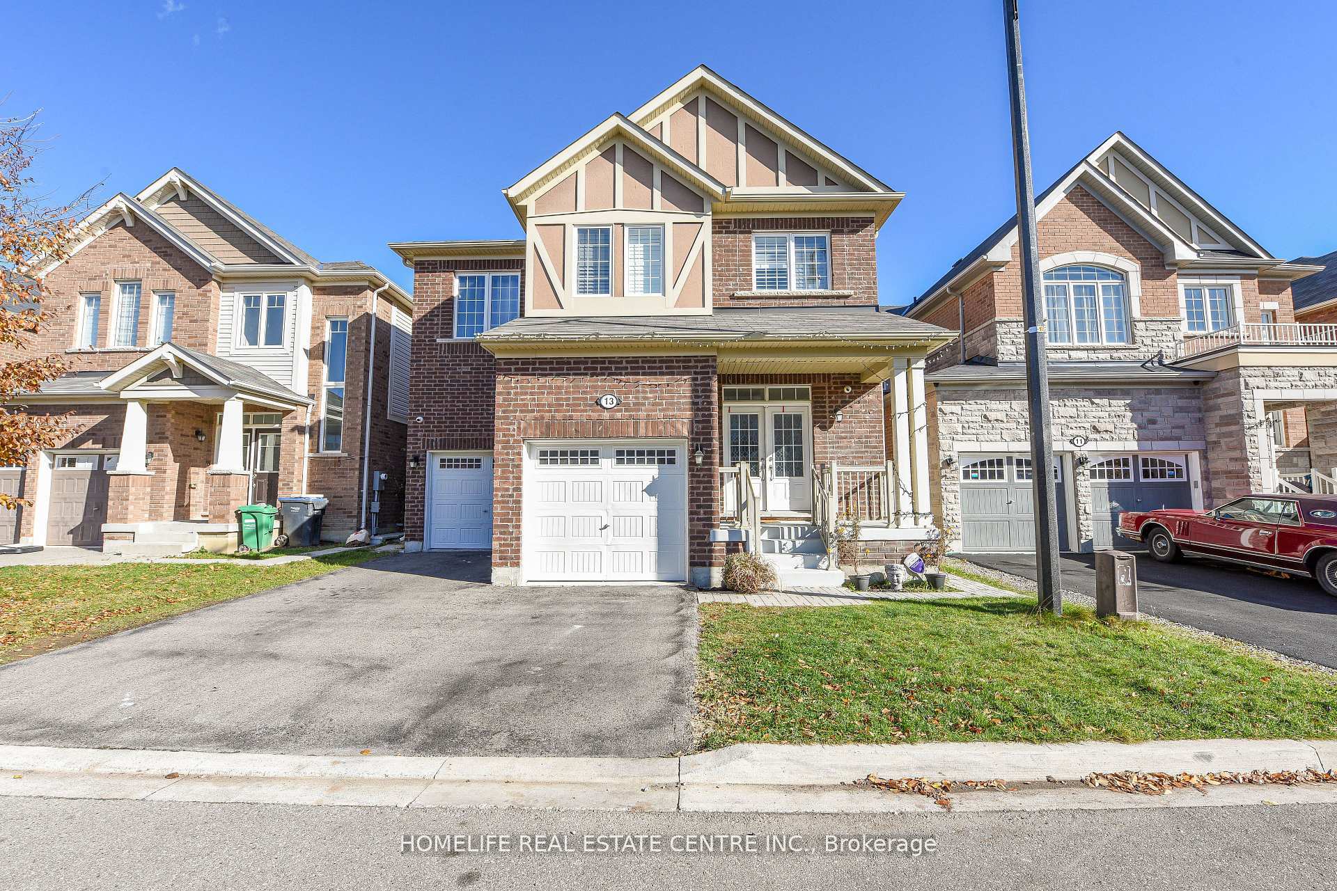 Front of 13 Feeder Street