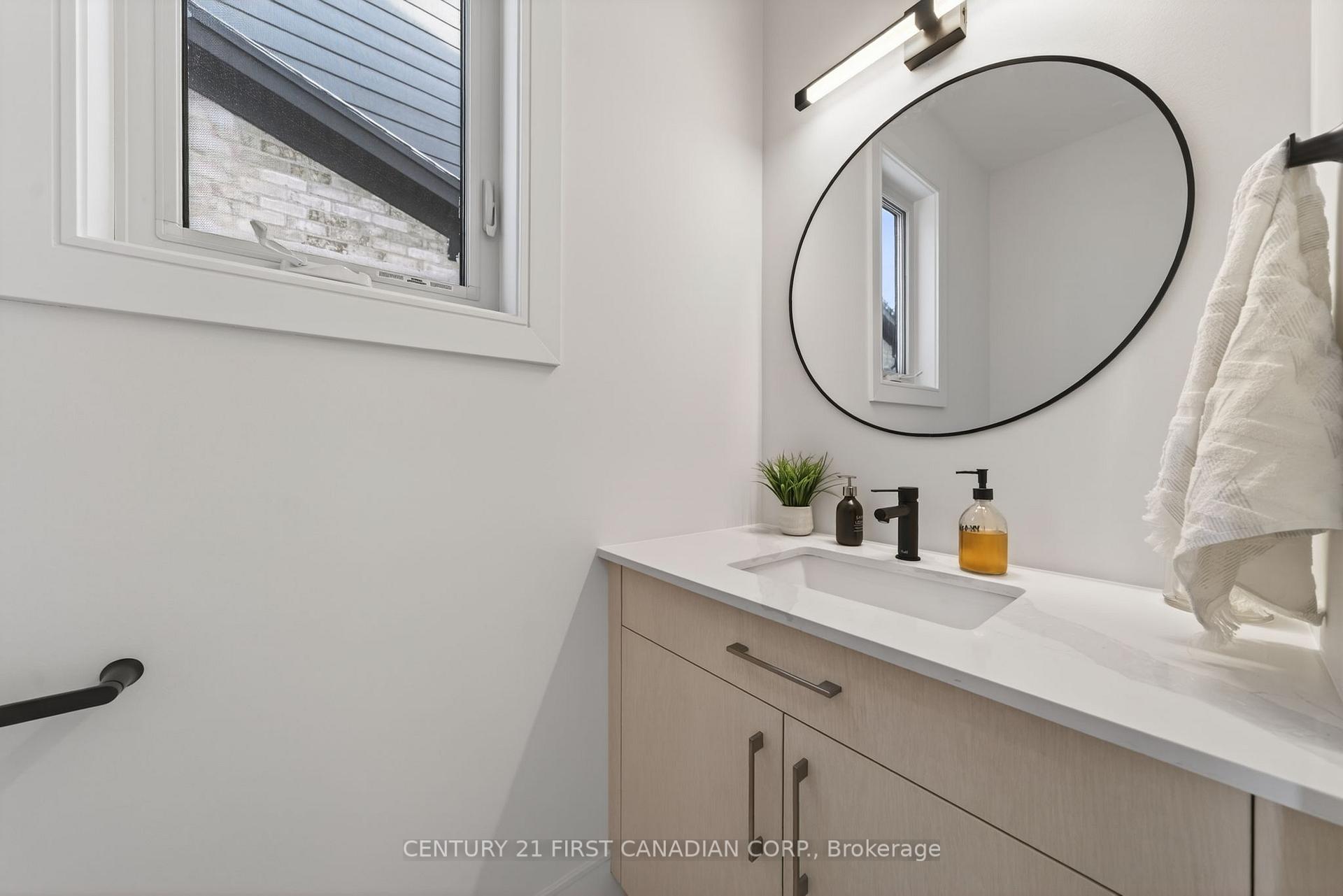 Photo 5 of 12 Sheldabren Street, North Middlesex, Ailsa Craig — HOMEH