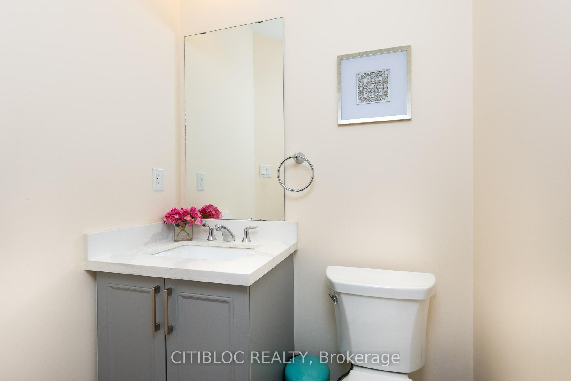 Photo 18 of 25 Claudview Street, King, King City — HOMEH