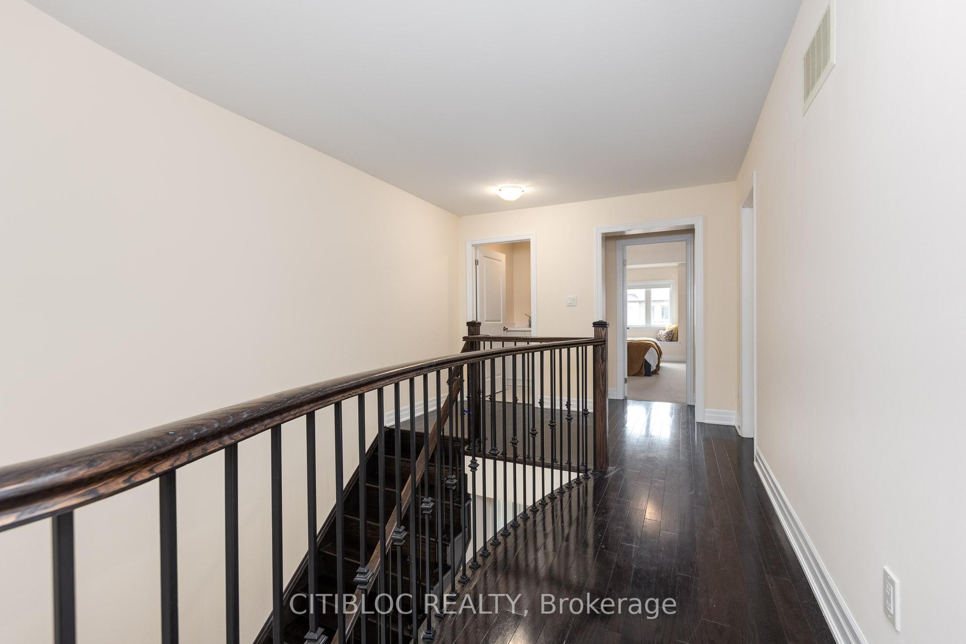 Photo 19 of 25 Claudview Street, King, King City — HOMEH