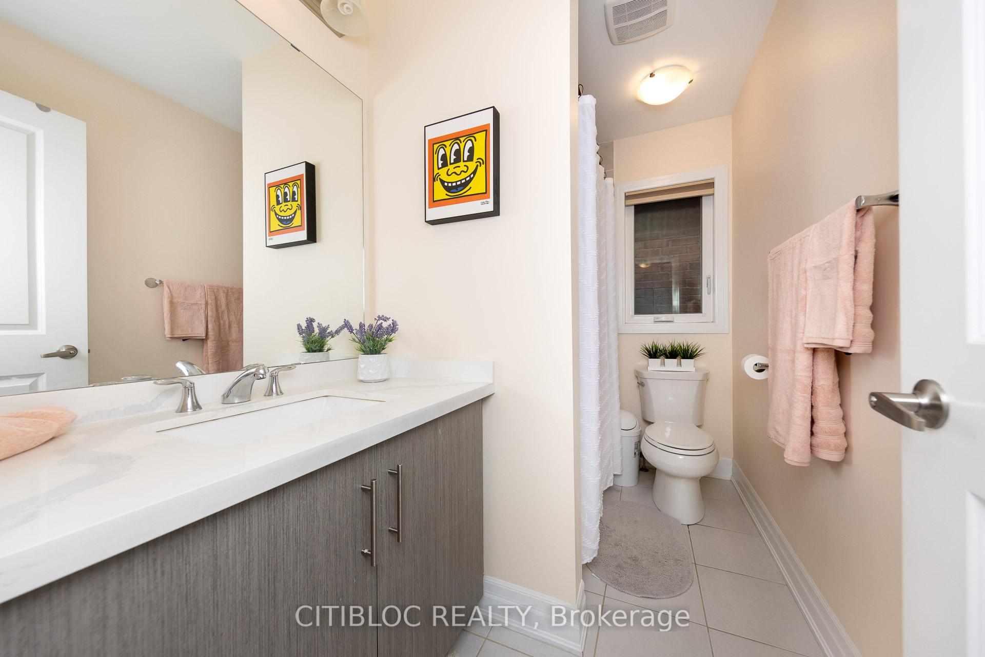 Photo 26 of 25 Claudview Street, King, King City — HOMEH