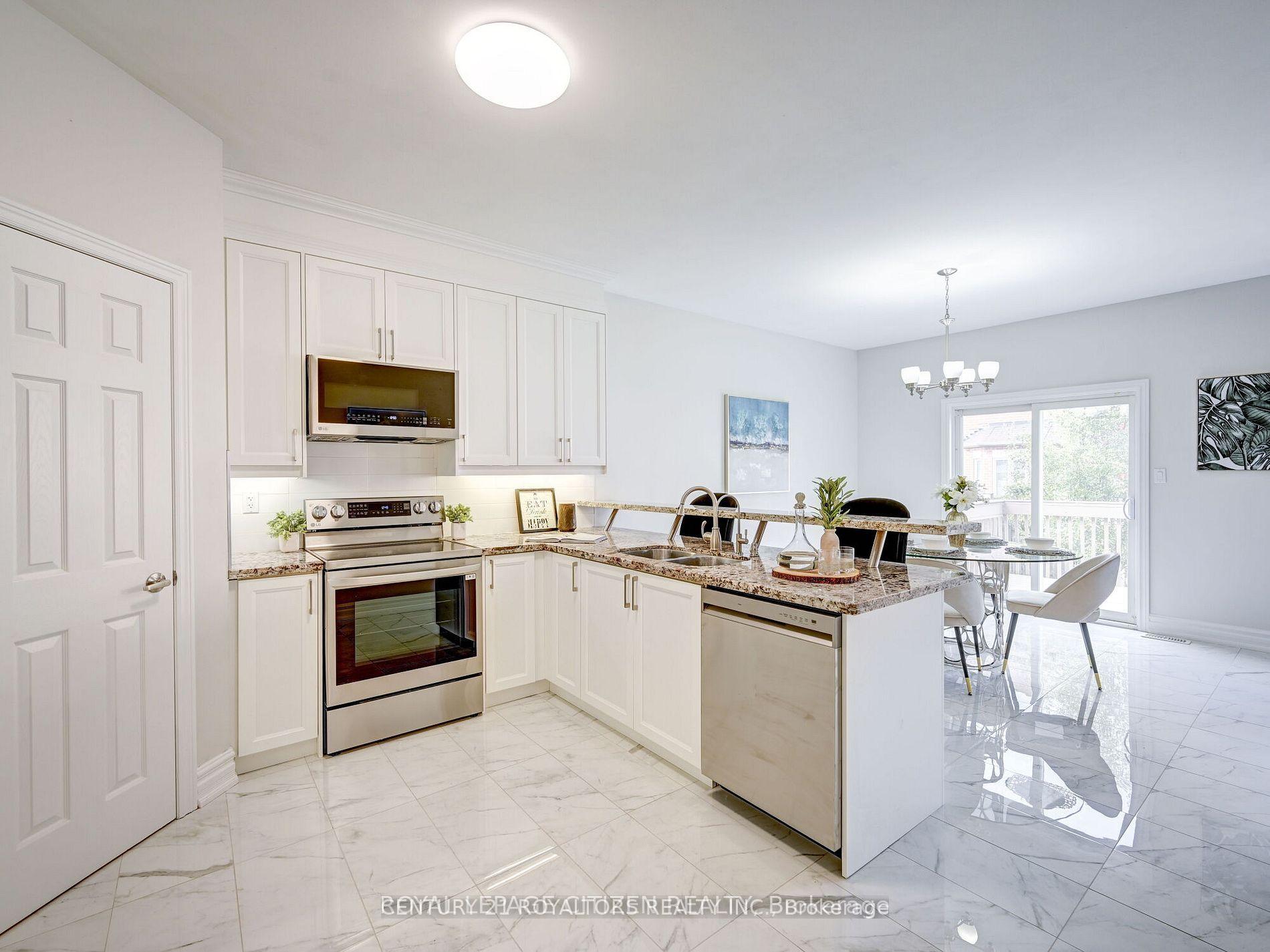 Photo 8 of 86 Game Creek Crescent, Brampton, Northwest Sandalwood Parkway — HOMEH