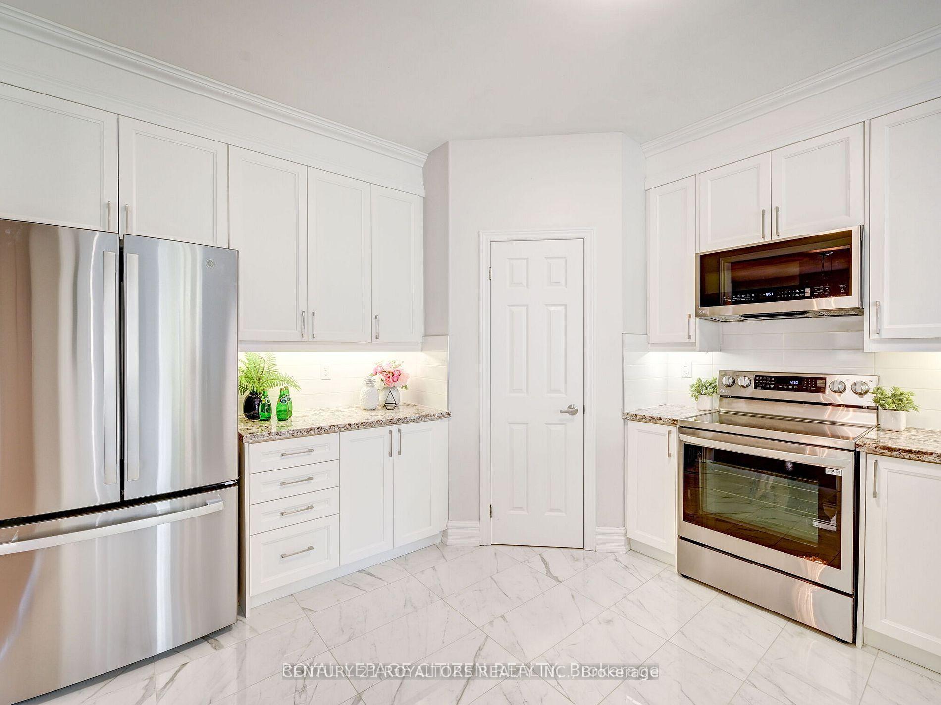 Photo 13 of 86 Game Creek Crescent, Brampton, Northwest Sandalwood Parkway — HOMEH