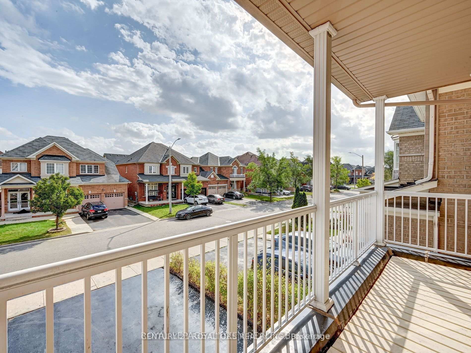 Photo 18 of 86 Game Creek Crescent, Brampton, Northwest Sandalwood Parkway — HOMEH