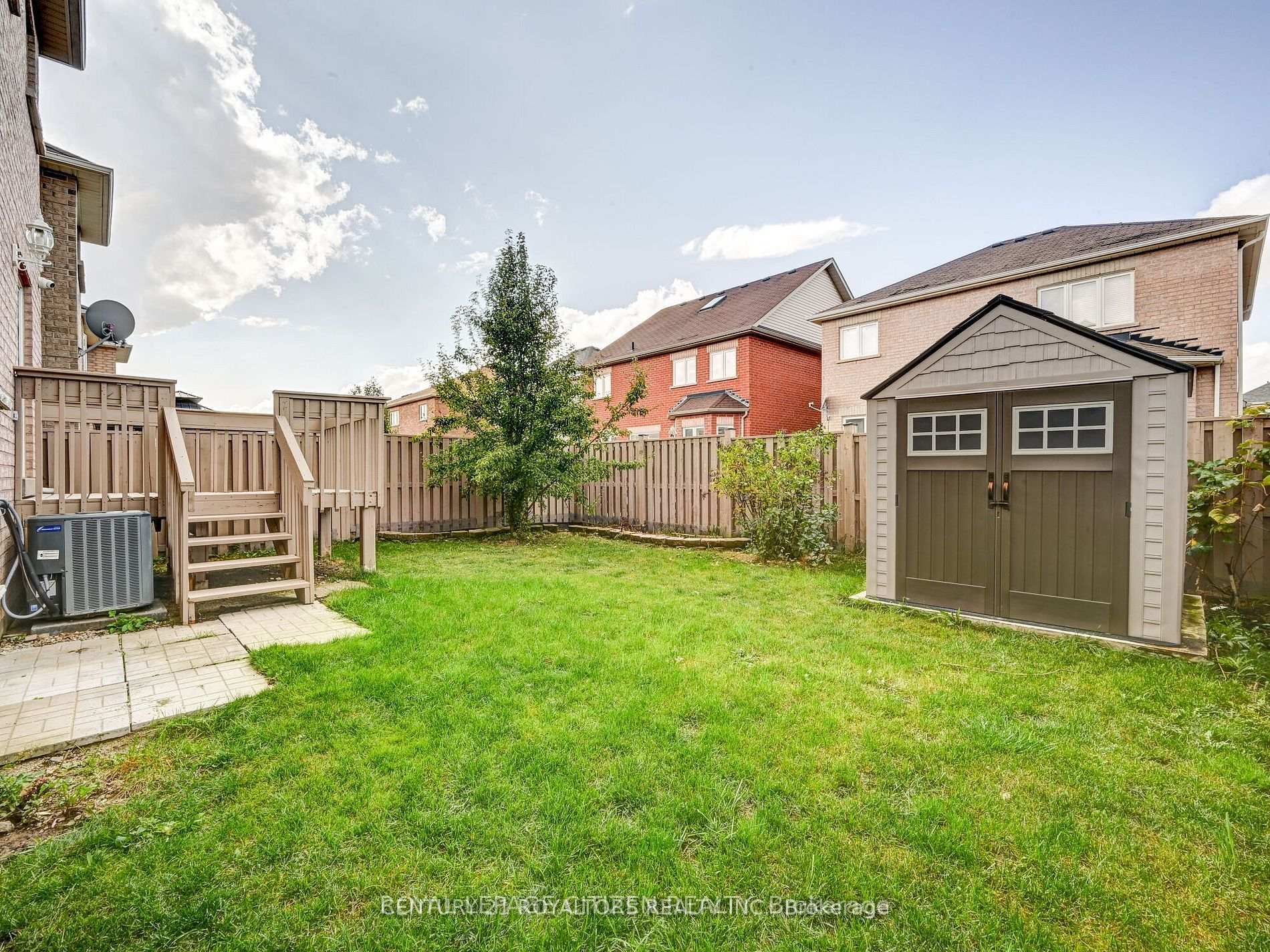 Photo 37 of 86 Game Creek Crescent, Brampton, Northwest Sandalwood Parkway — HOMEH