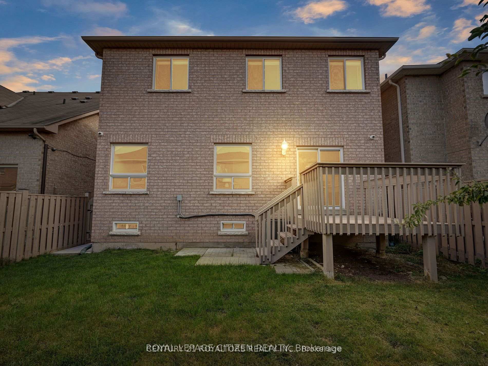 Photo 38 of 86 Game Creek Crescent, Brampton, Northwest Sandalwood Parkway — HOMEH
