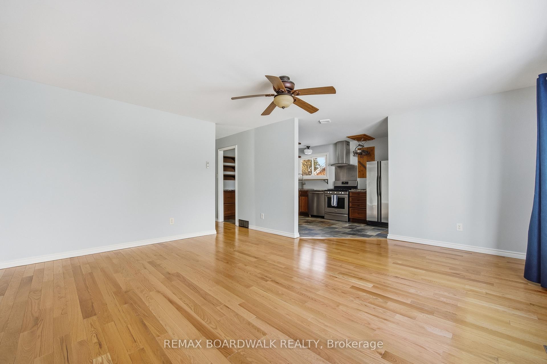 Photo 3 of 12 Prince Street, Carleton Place — HOMEH