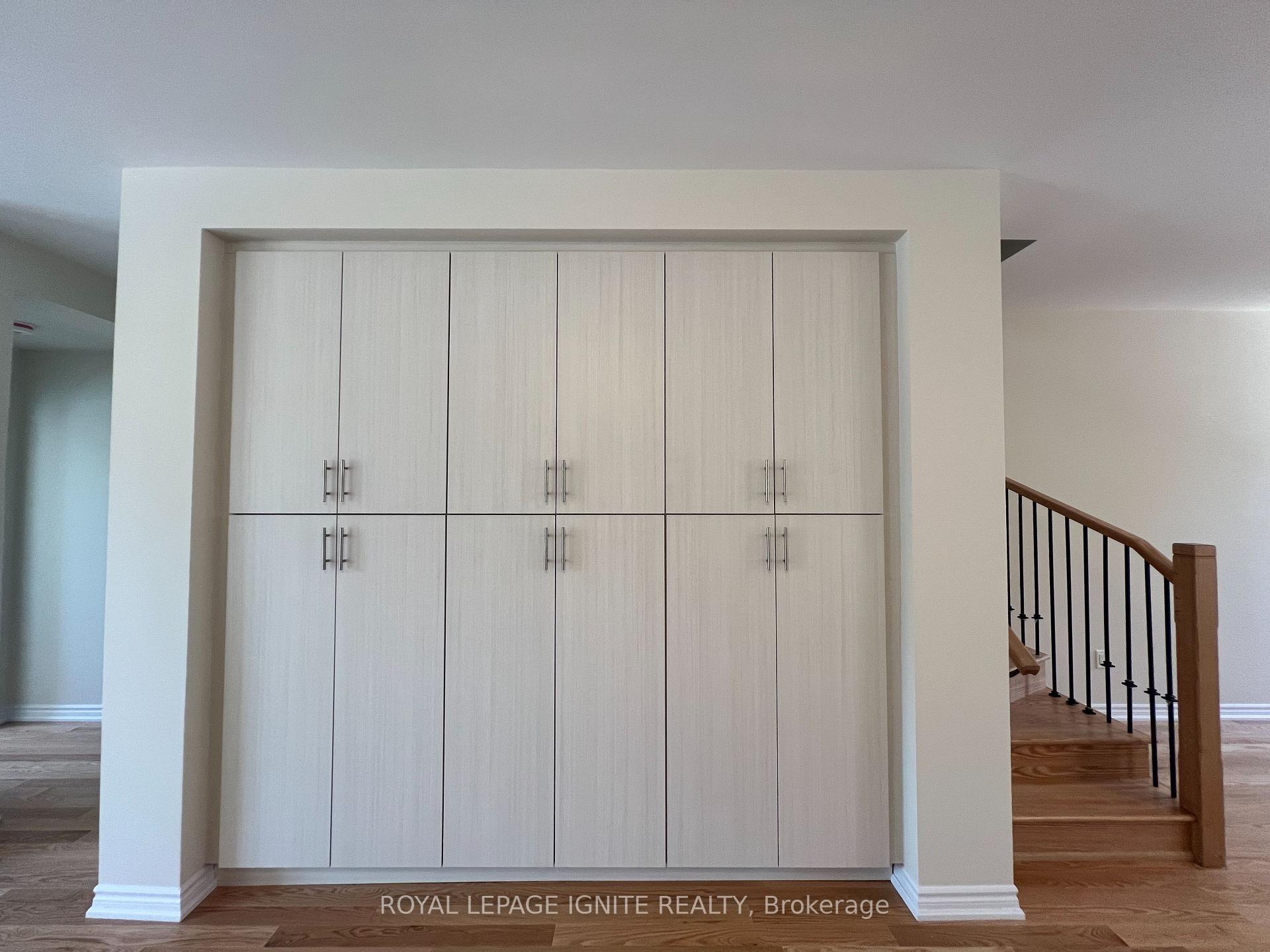 Photo 9 of 2100 Fairmont Common, Burlington, Tyandaga — HOMEH