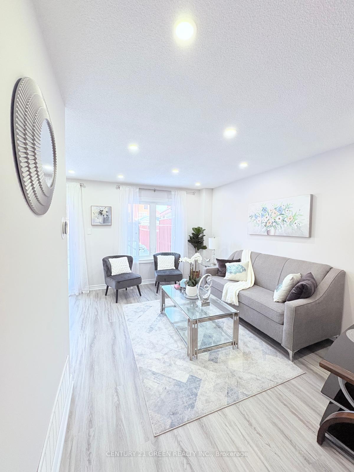 Photo 8 of 66 Millstone Drive, Brampton, Fletcher's Creek South — HOMEH
