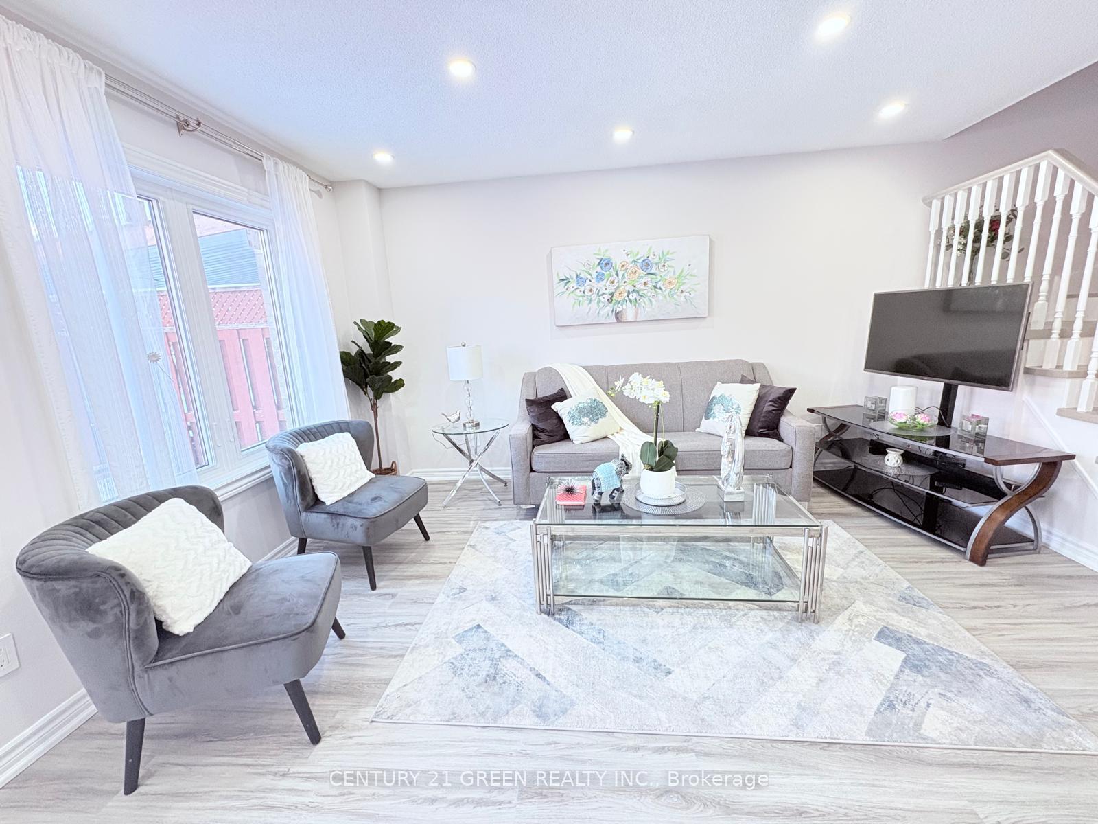 Photo 12 of 66 Millstone Drive, Brampton, Fletcher's Creek South — HOMEH
