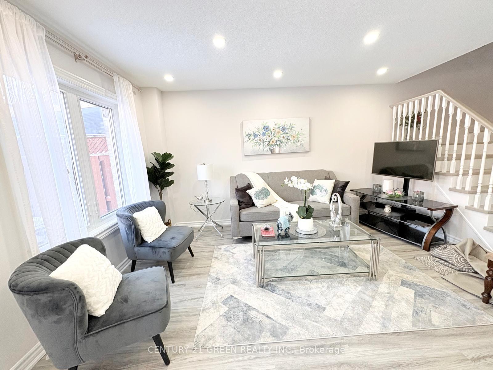 Photo 19 of 66 Millstone Drive, Brampton, Fletcher's Creek South — HOMEH