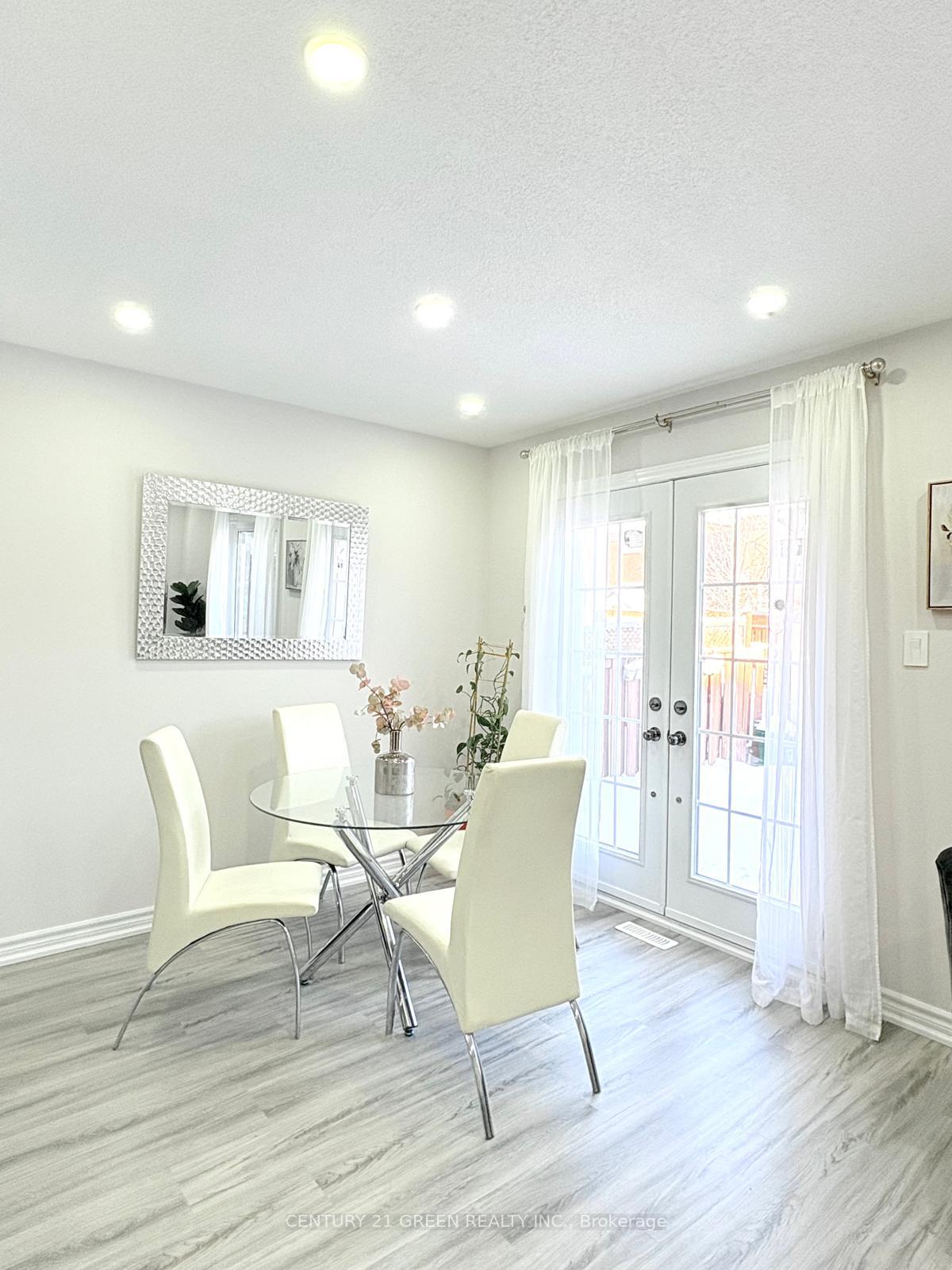 Photo 20 of 66 Millstone Drive, Brampton, Fletcher's Creek South — HOMEH