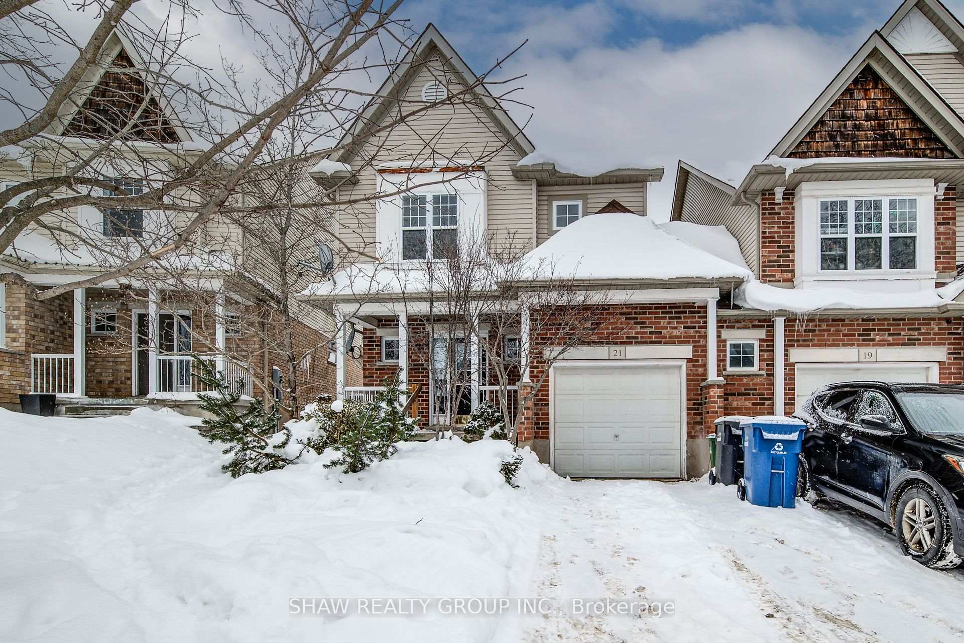 Photo 2 of 21 Truesdale Crescent, Guelph, Kortright West — HOMEH