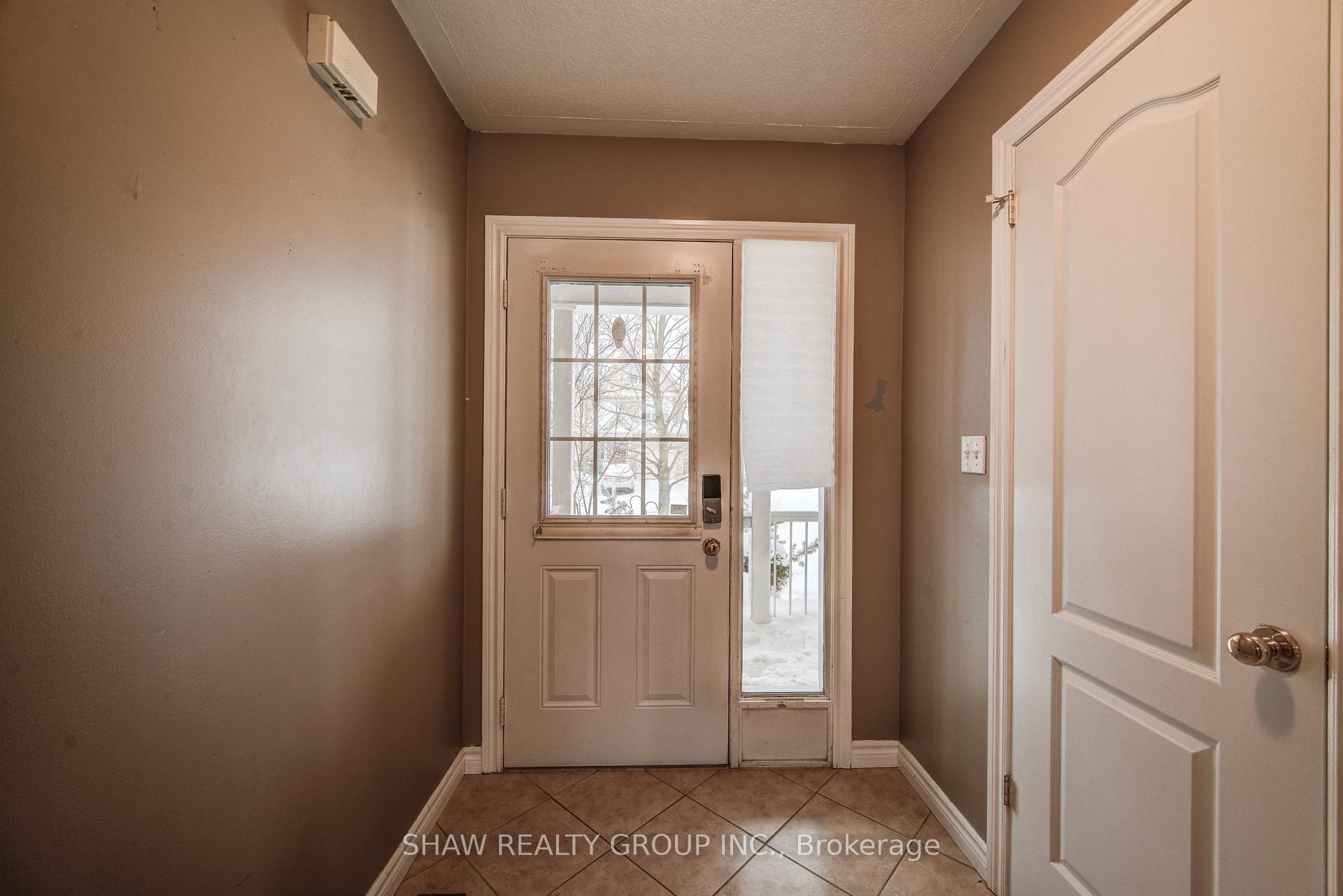 Photo 7 of 21 Truesdale Crescent, Guelph, Kortright West — HOMEH