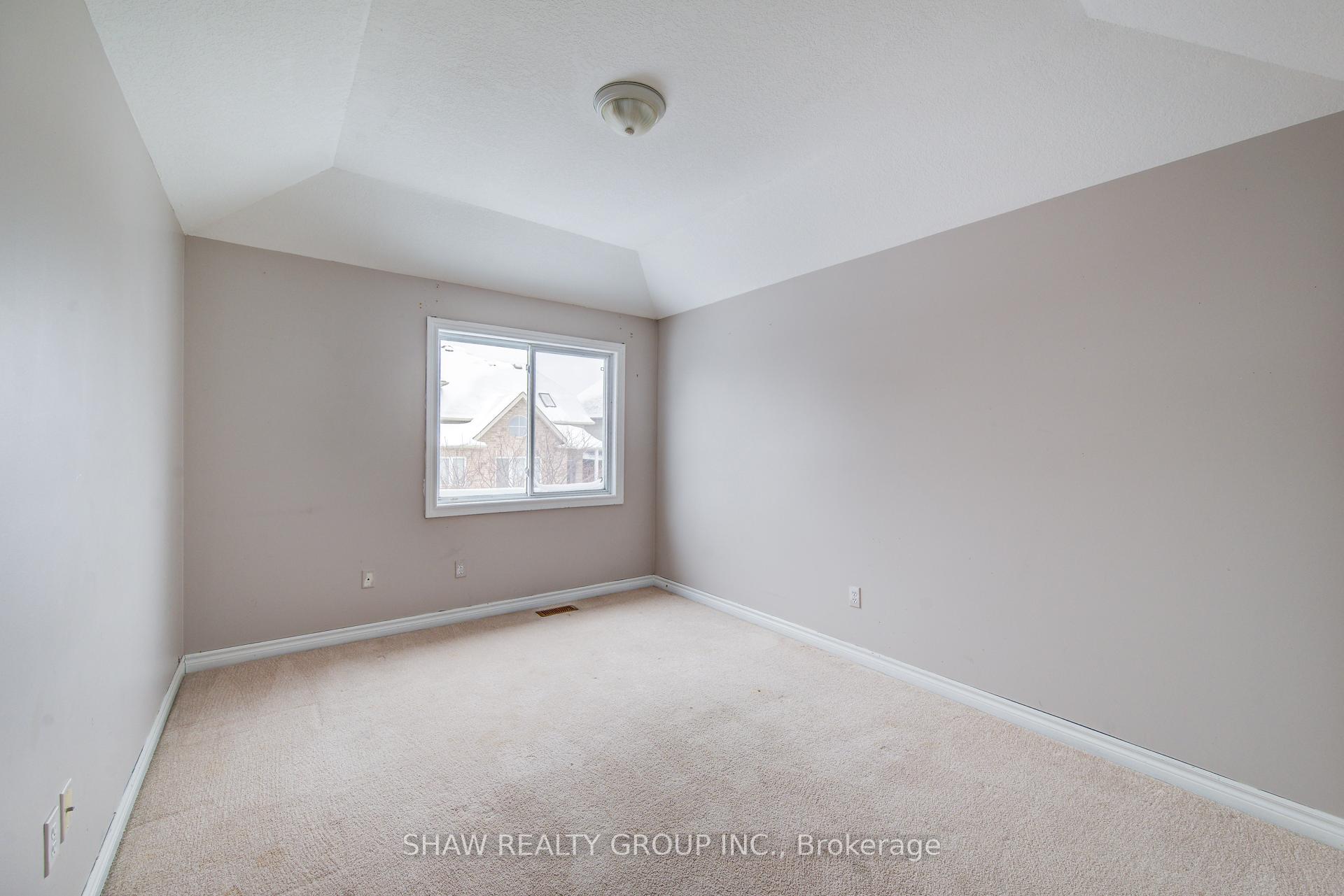 Photo 39 of 21 Truesdale Crescent, Guelph, Kortright West — HOMEH